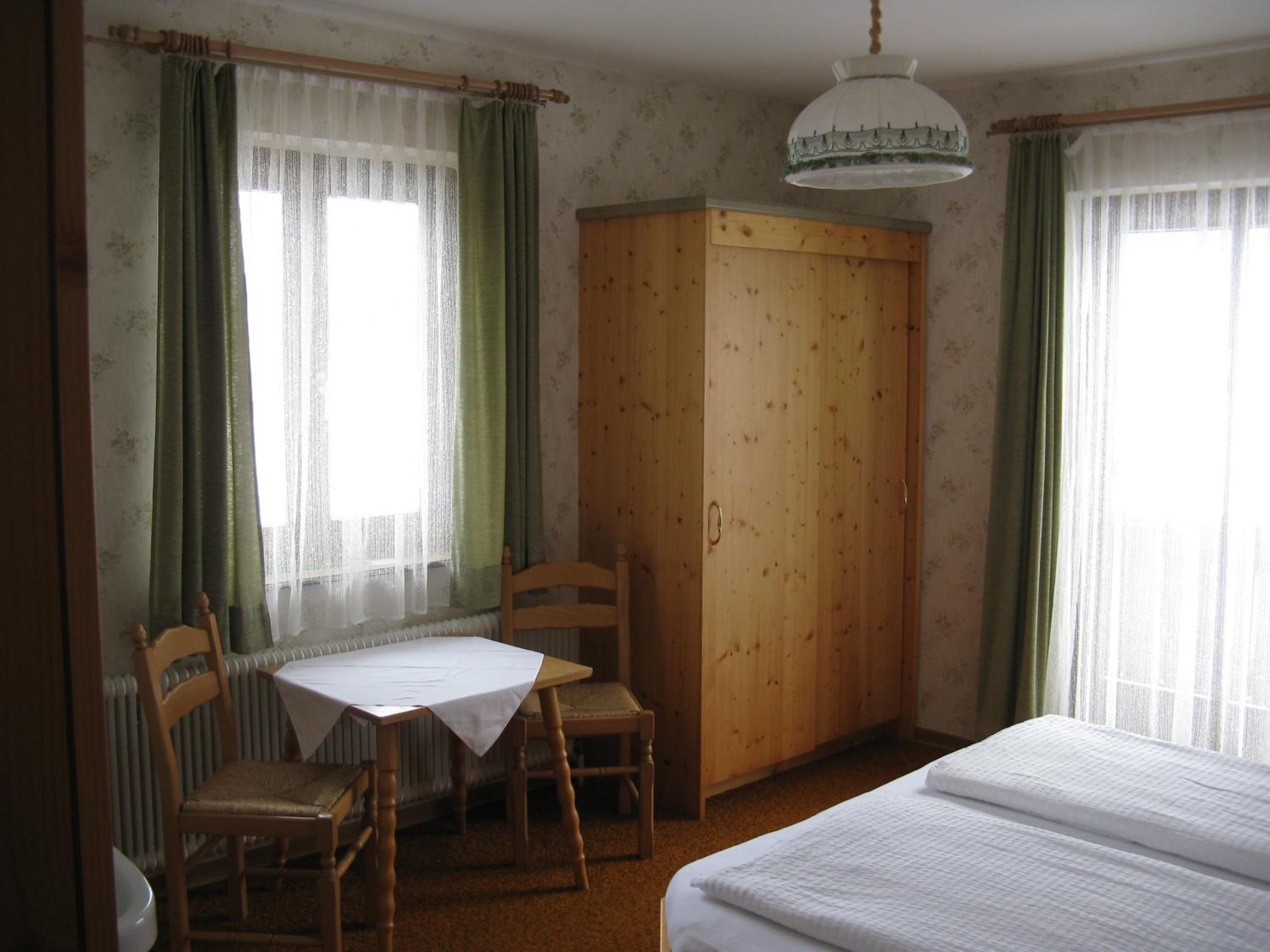 Photo 40