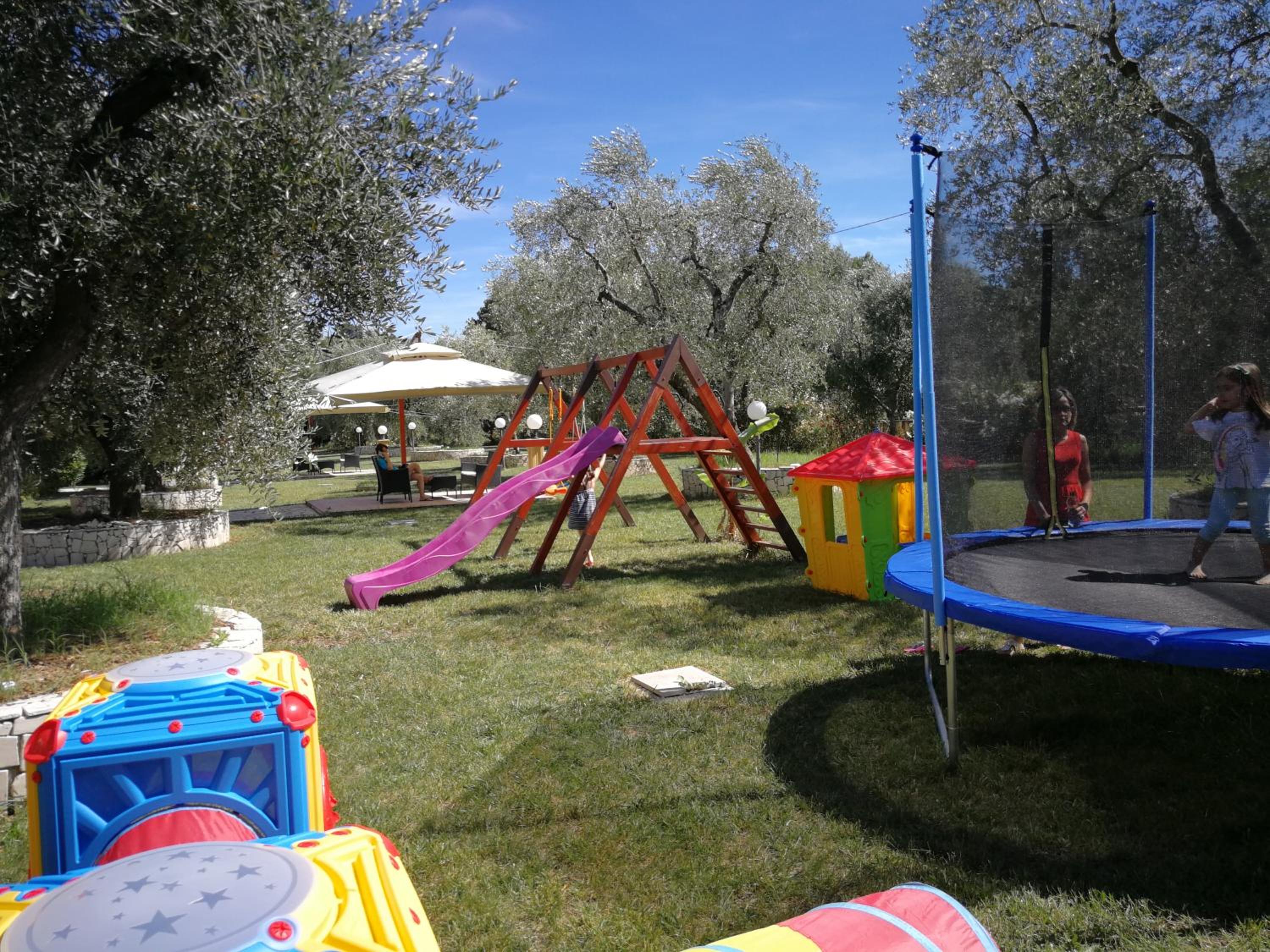 Photo 17