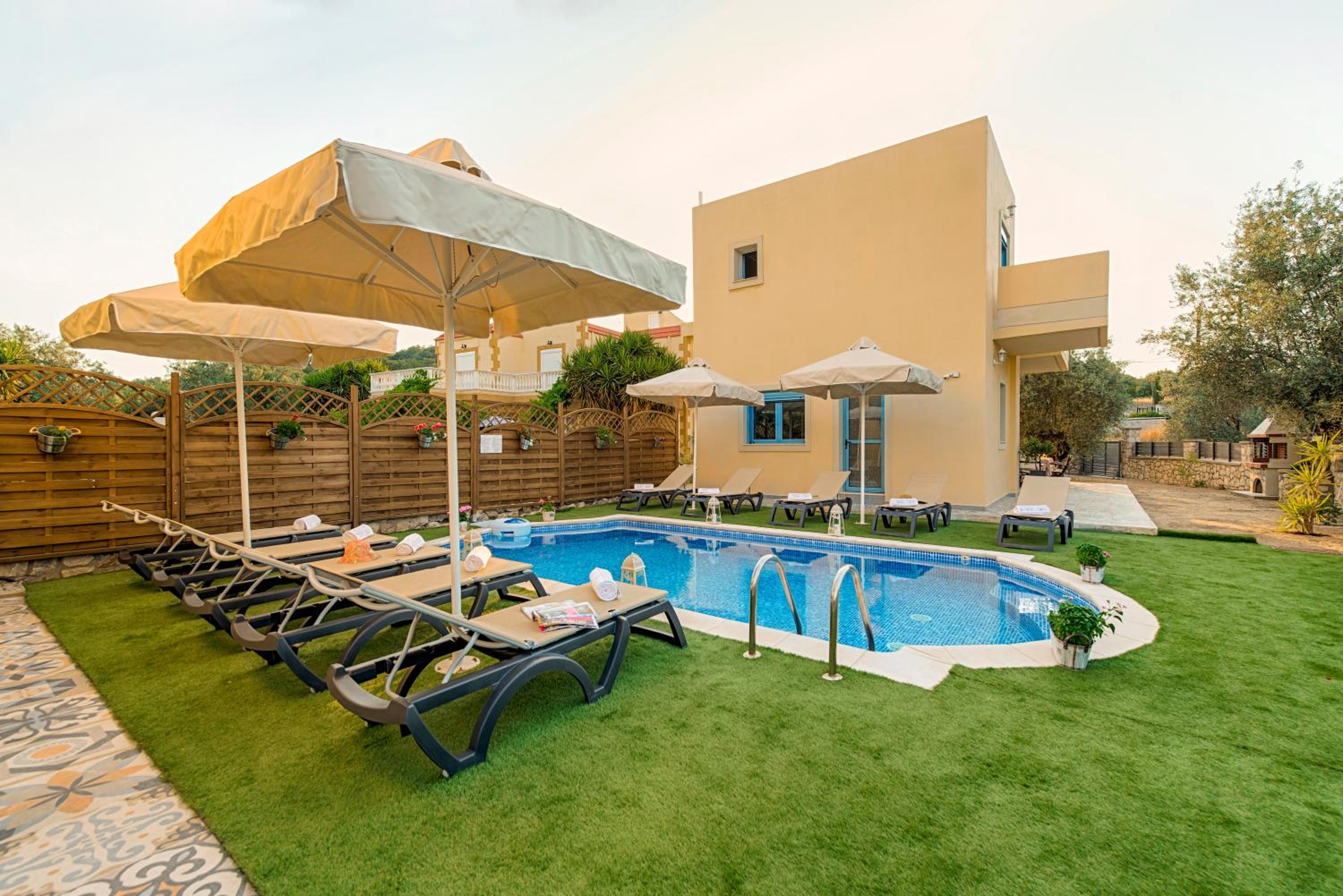 Lindos Vacations - Lindos Luxury Retro Villas - Property Image 32