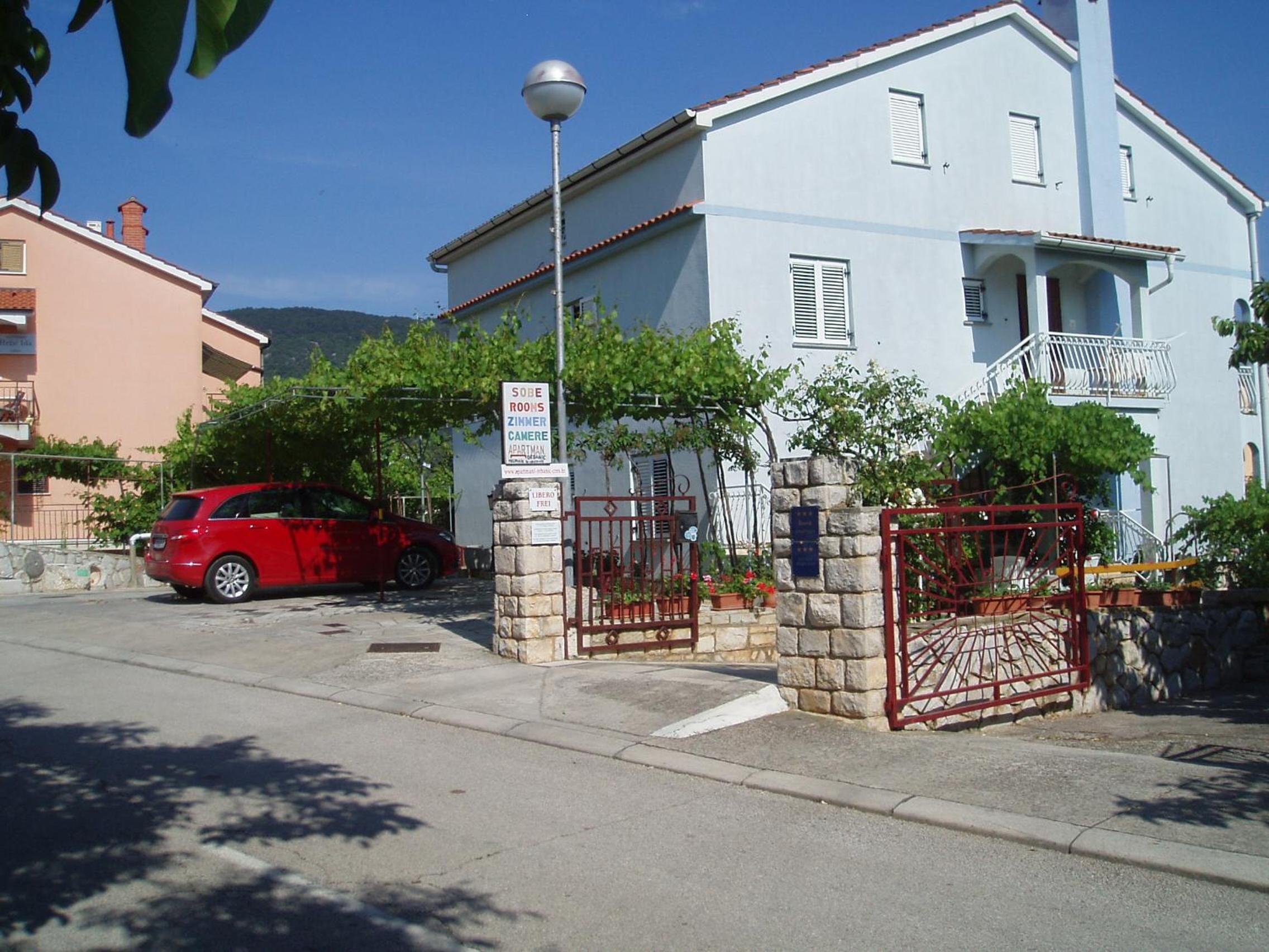 Photo 38