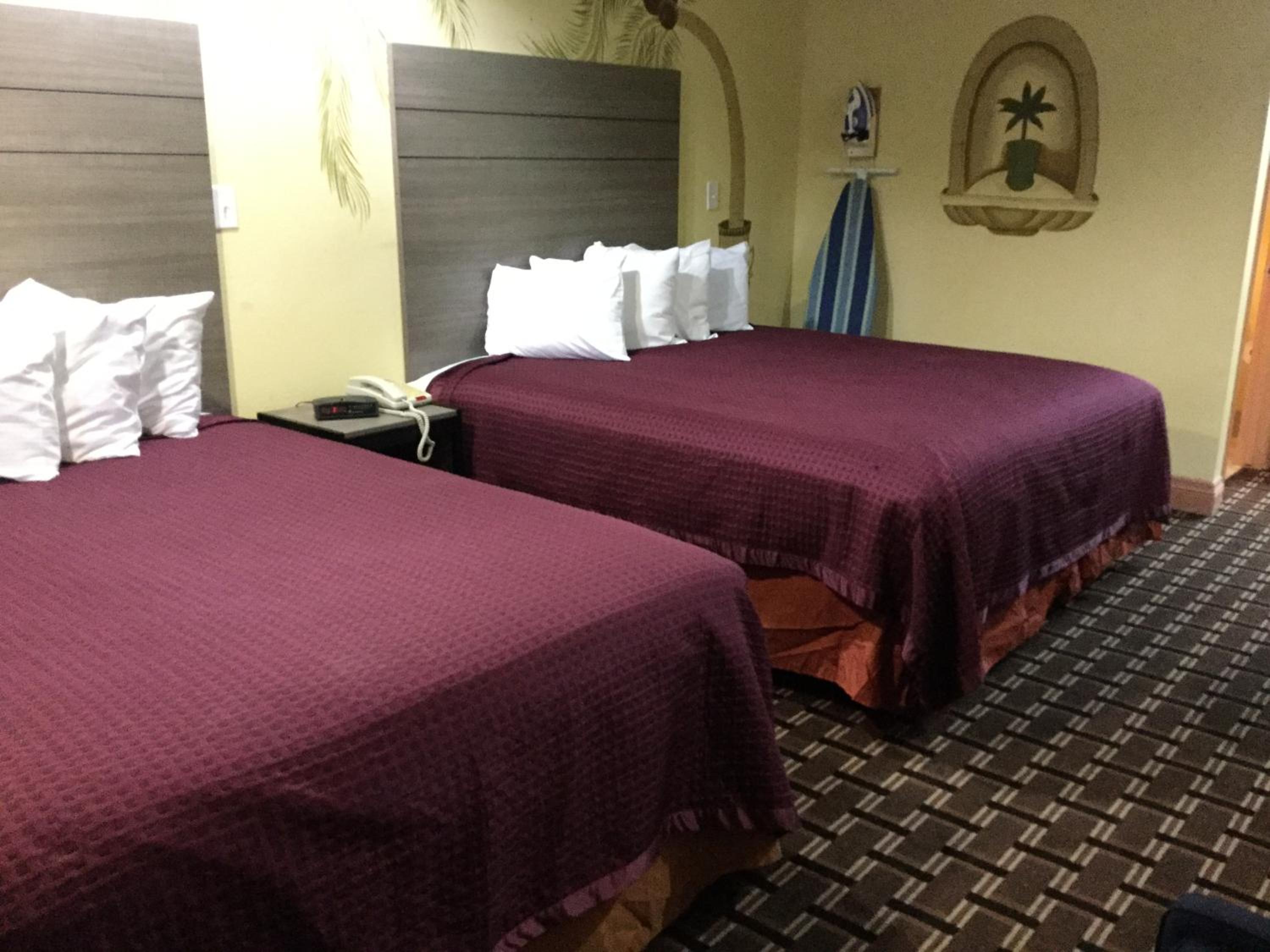 Luxury Inn and Suites Seaworld