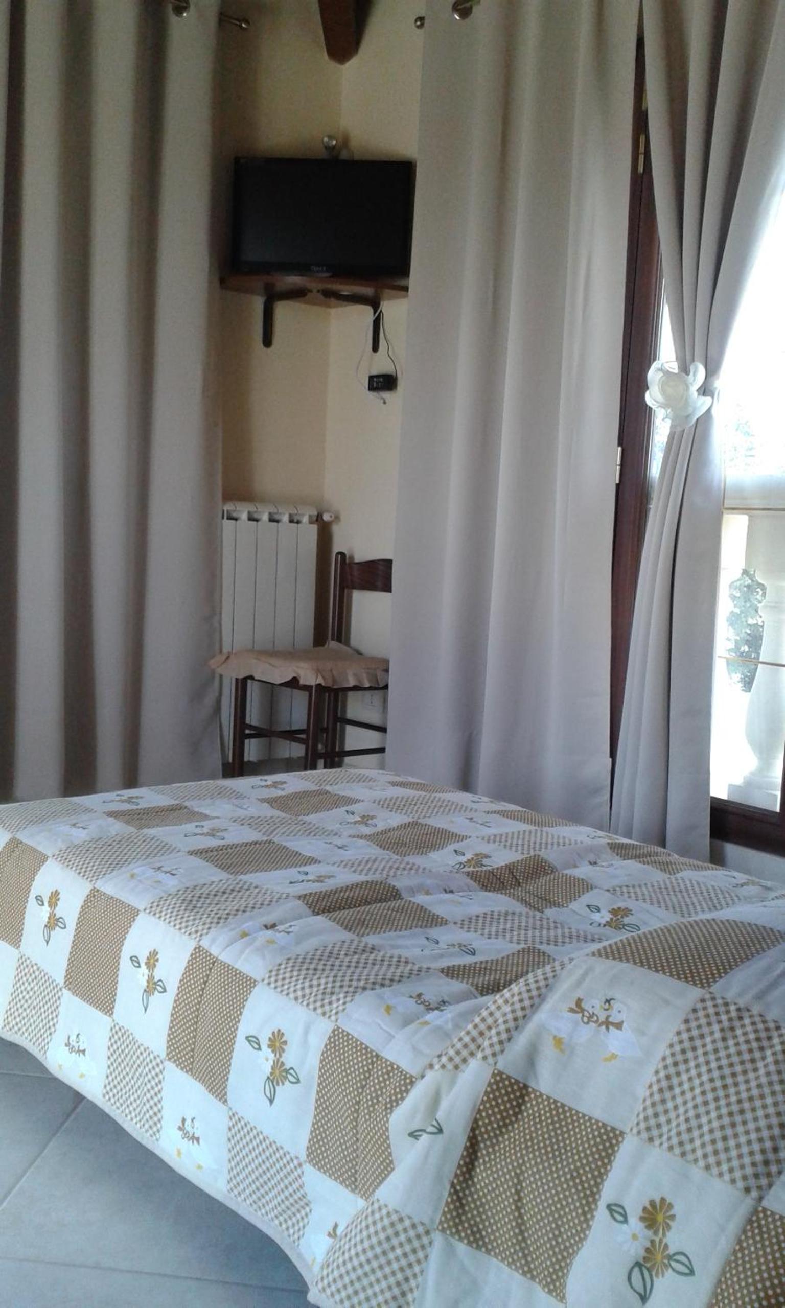 Photo 18