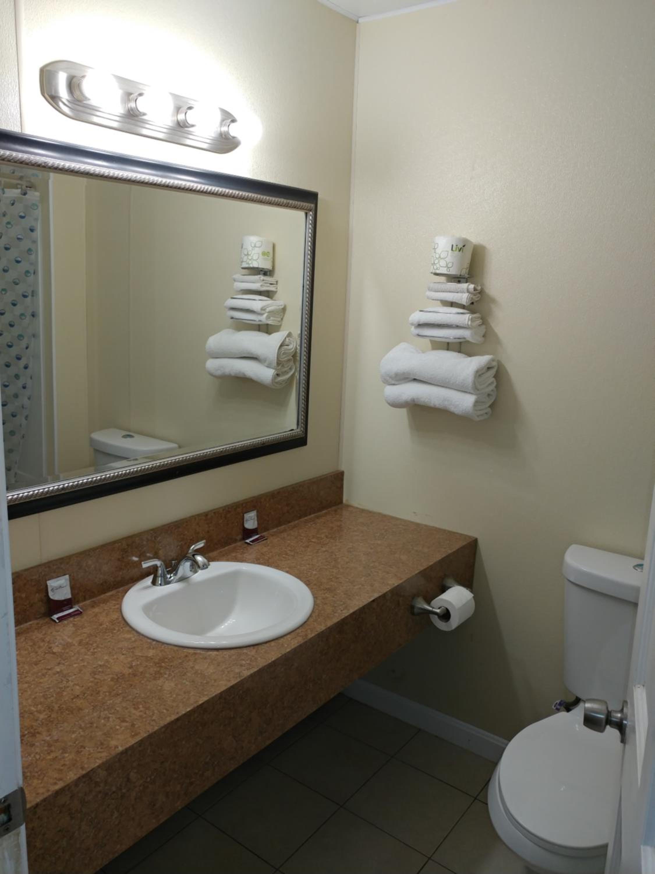 Maine Motel - Property Image 5