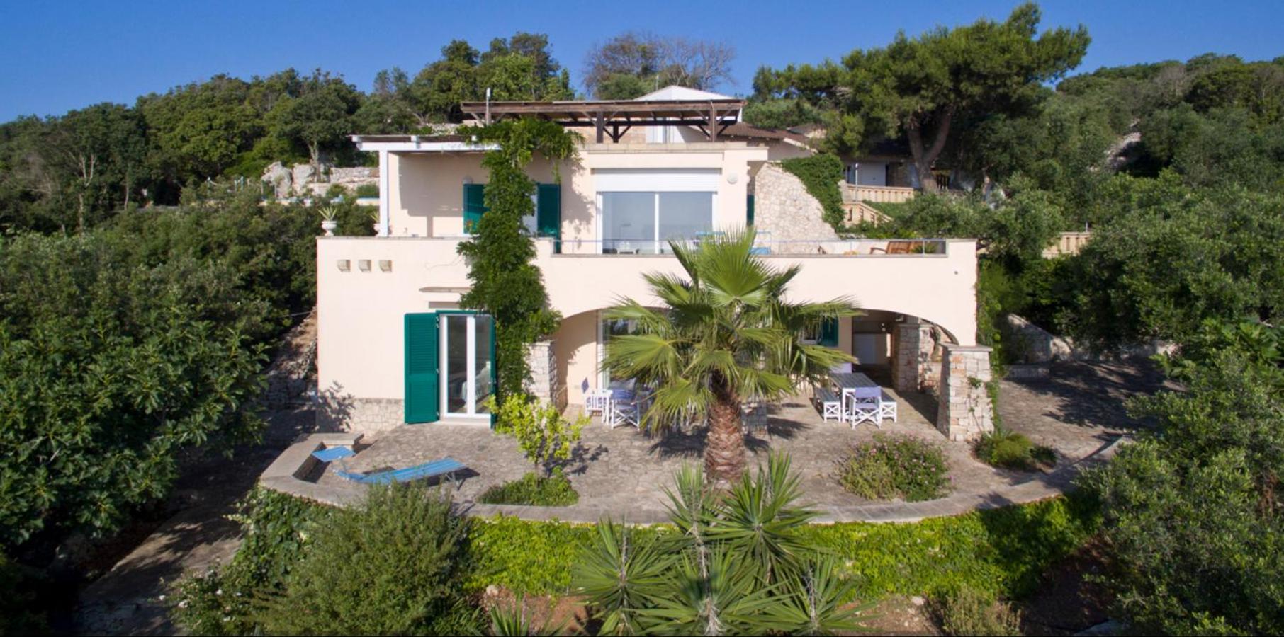 Villa Le Terrazze plus Pool view 4