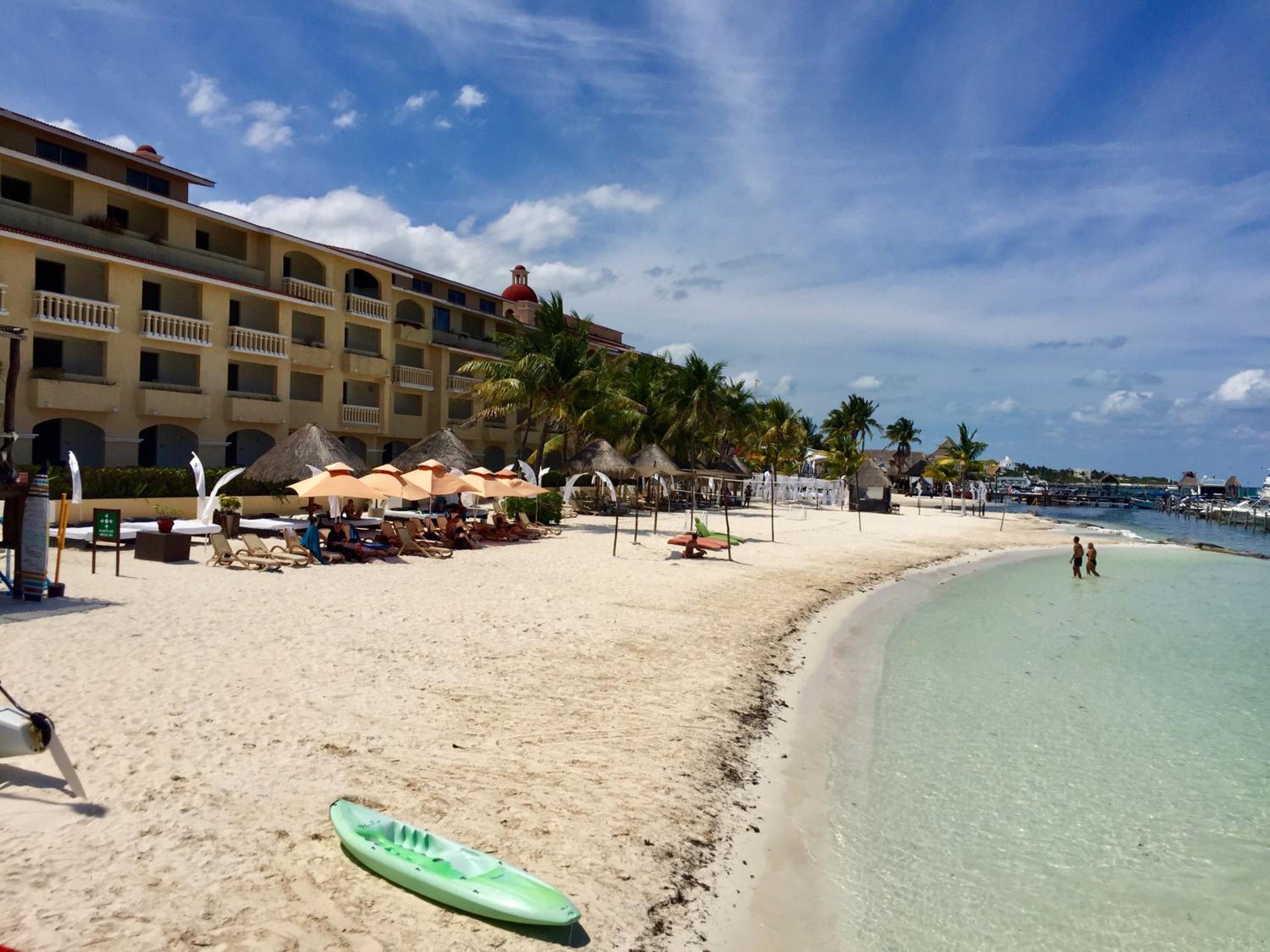 Caribbean apartment