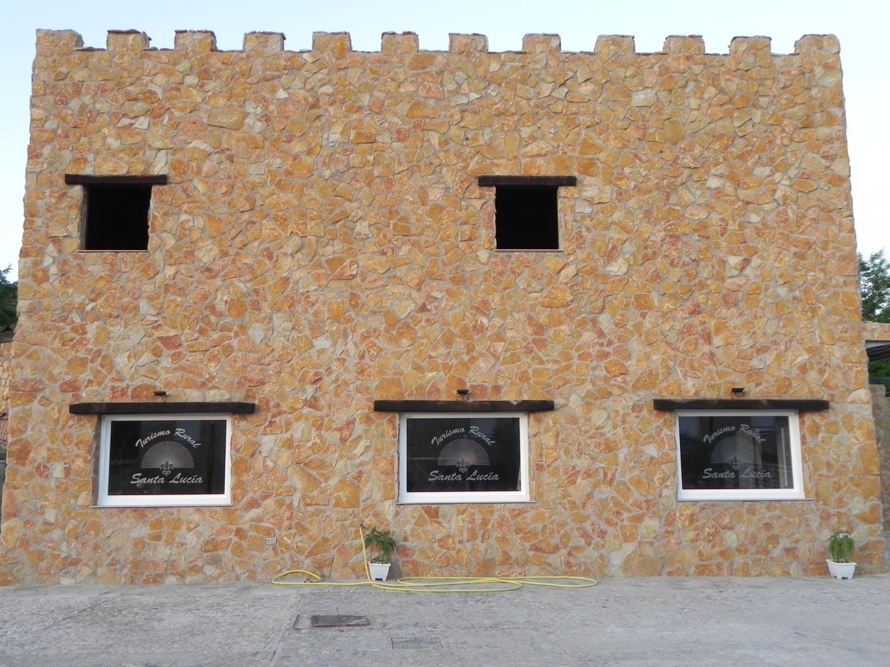 Photo 46