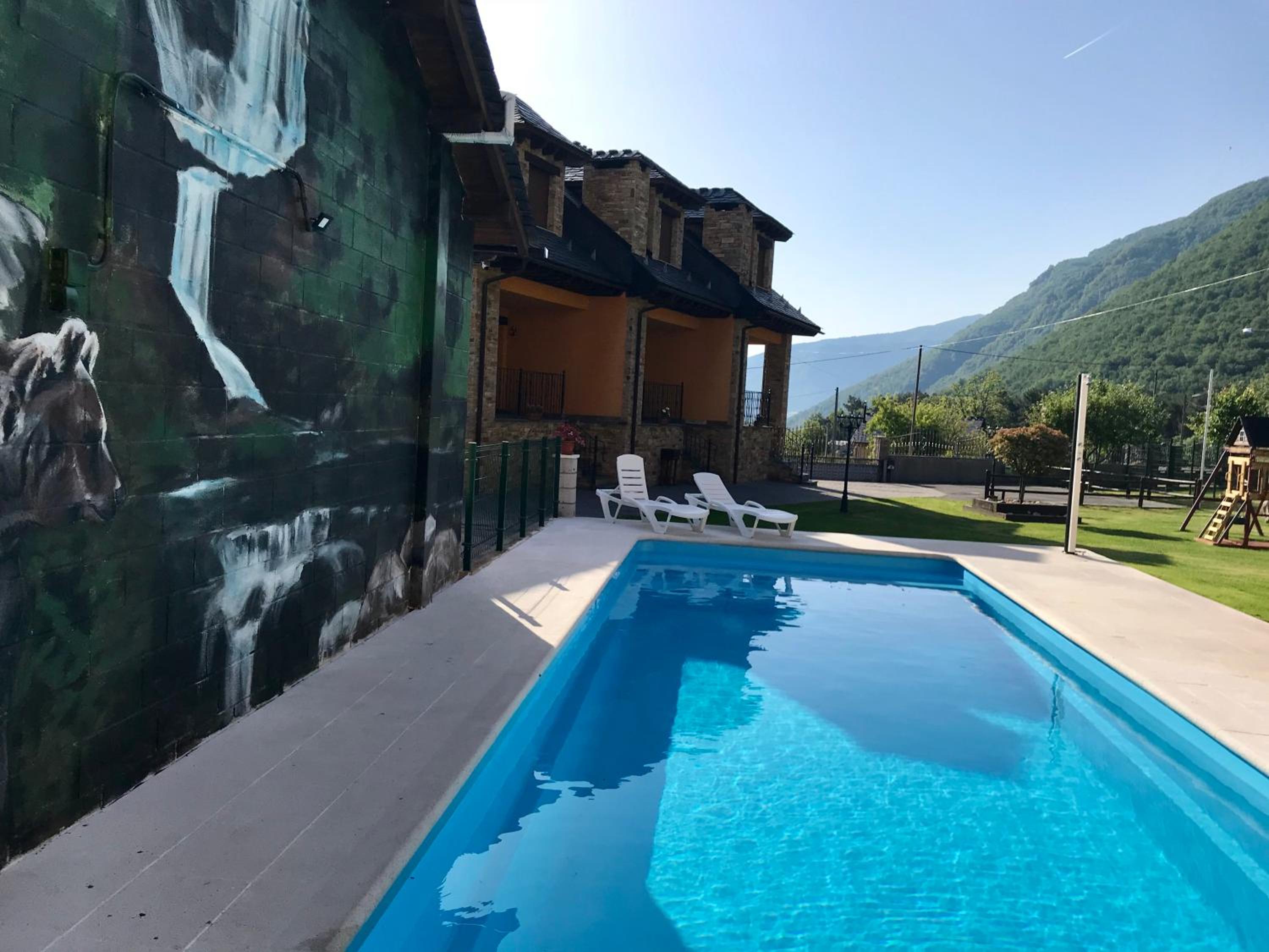 Apartamentos Rurales L´Abiseu