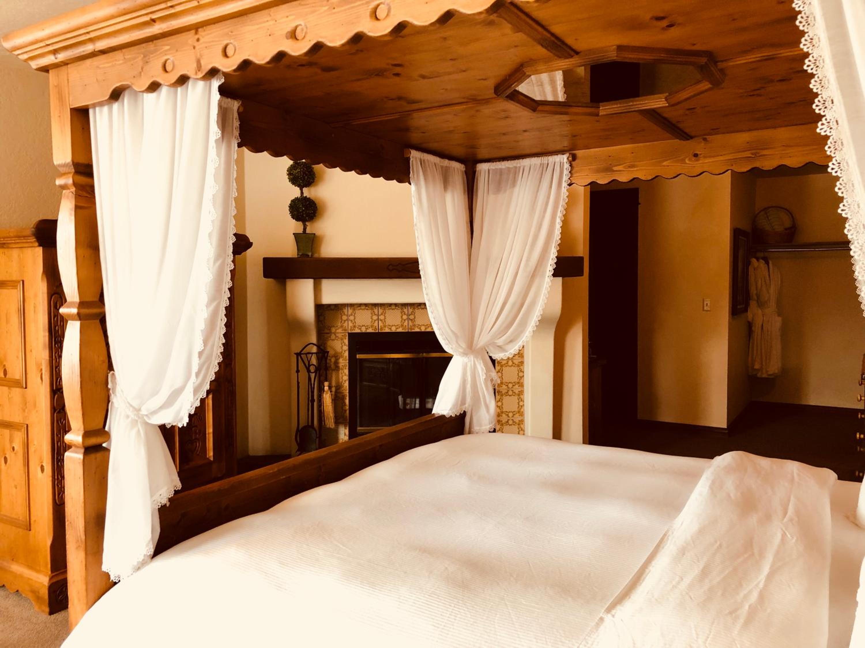 Enzian Inn