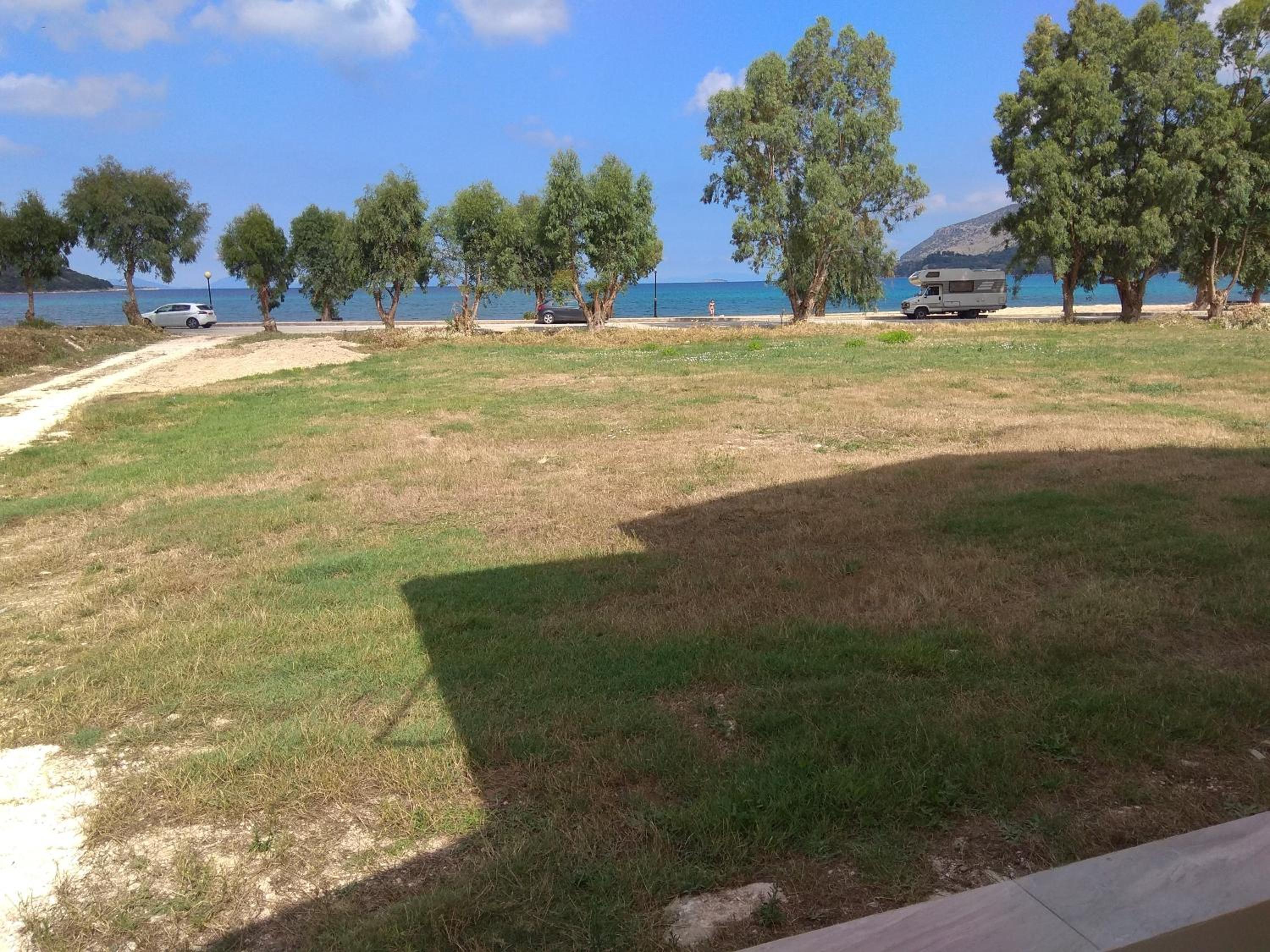 Photo 48