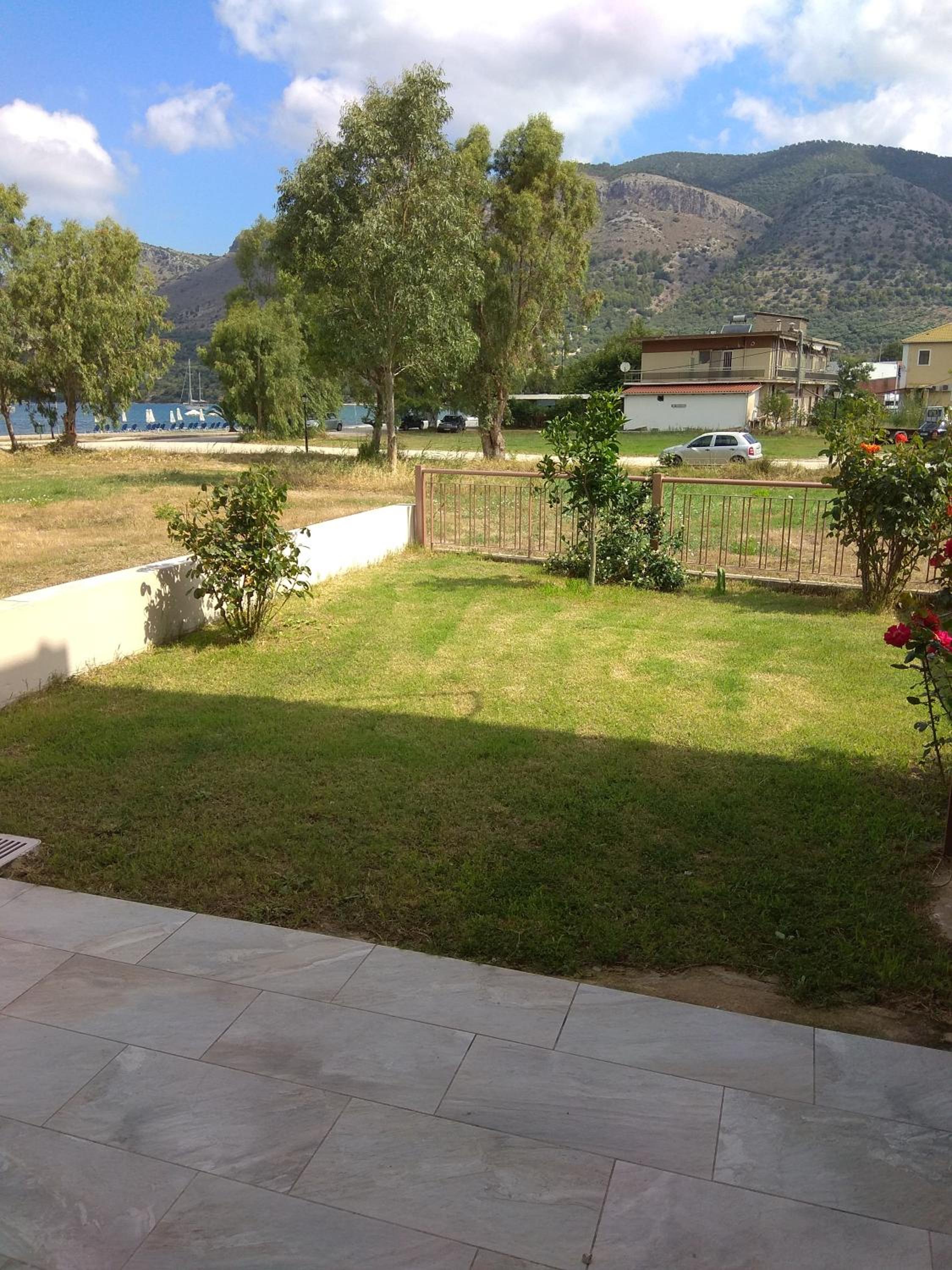 Photo 43
