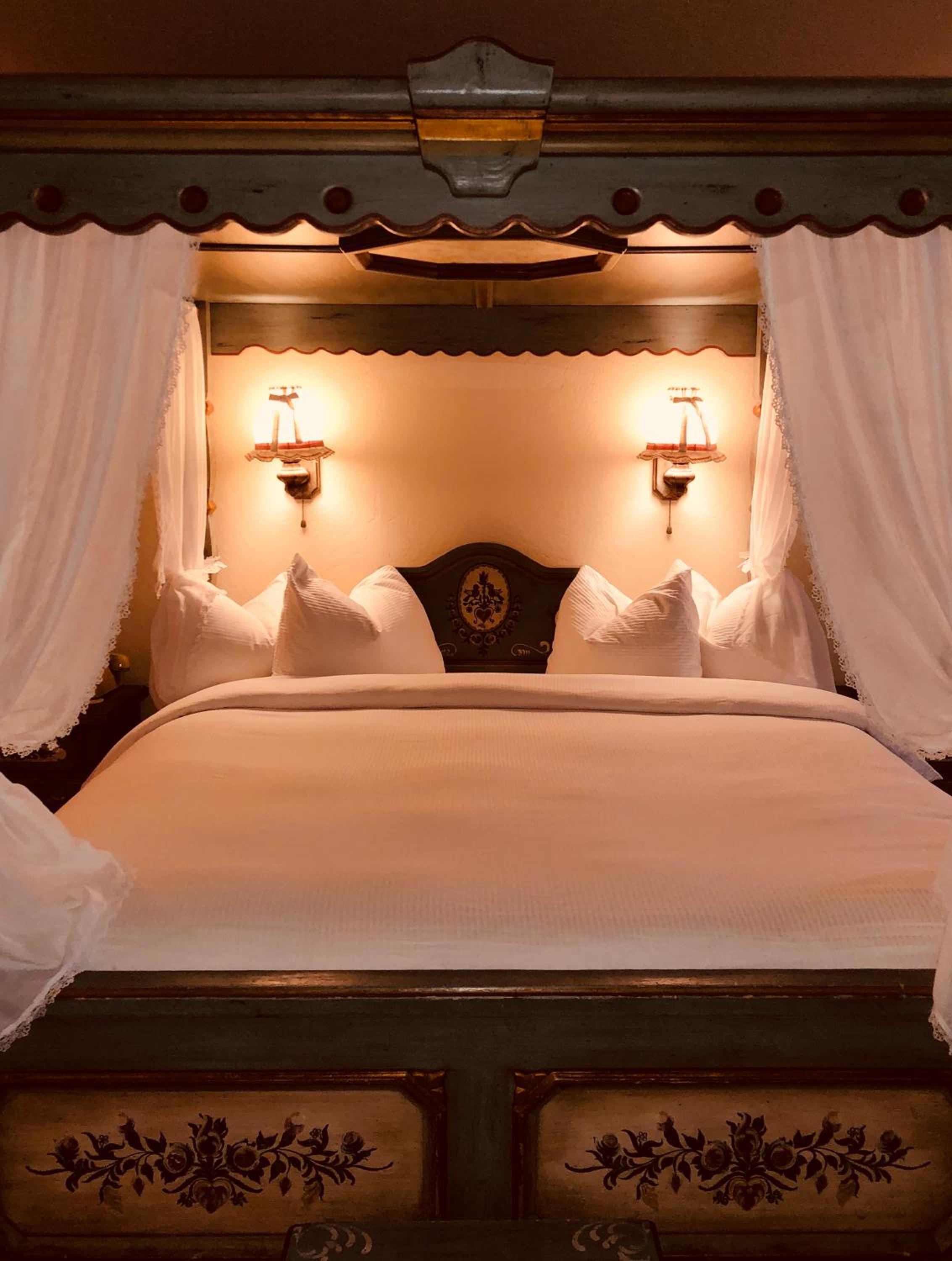 Enzian Inn