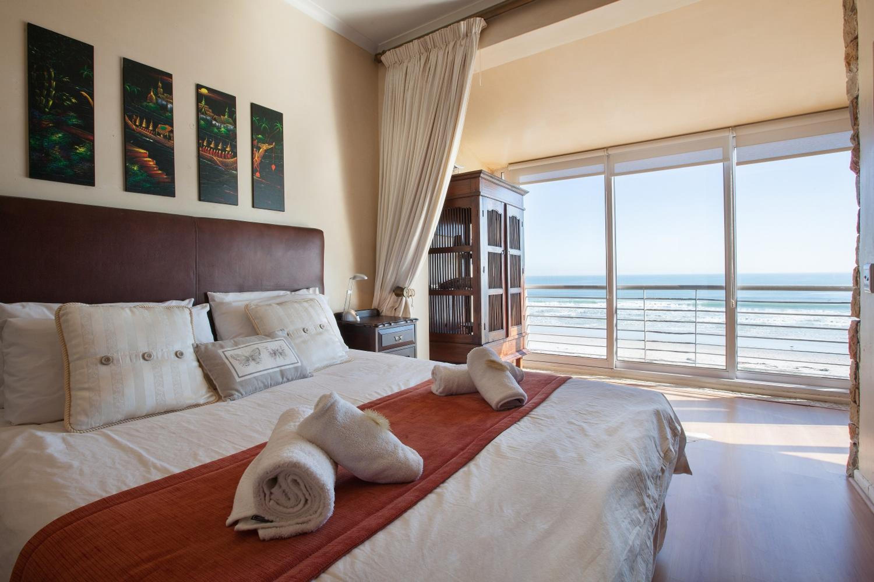 Leisure Bay 306 by CTHA