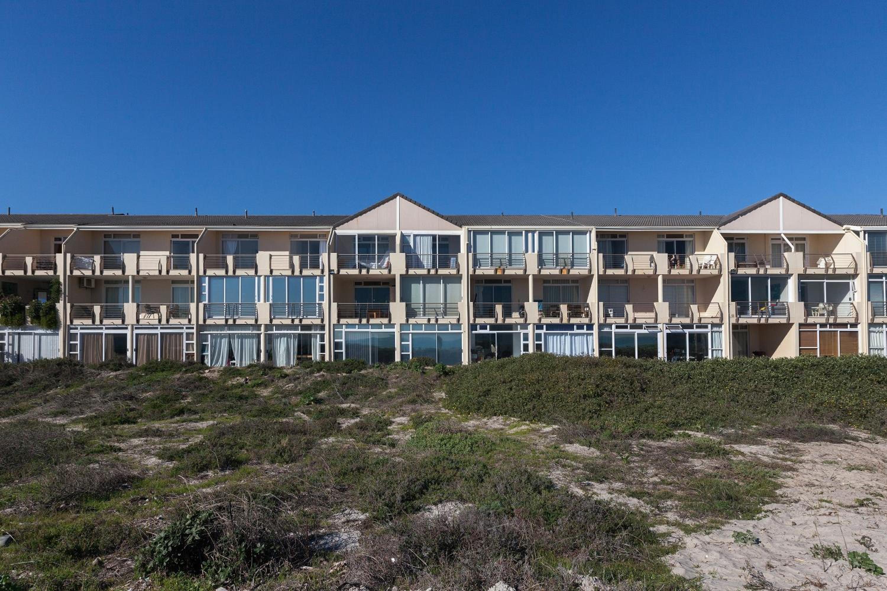 Leisure Bay 306 by CTHA
