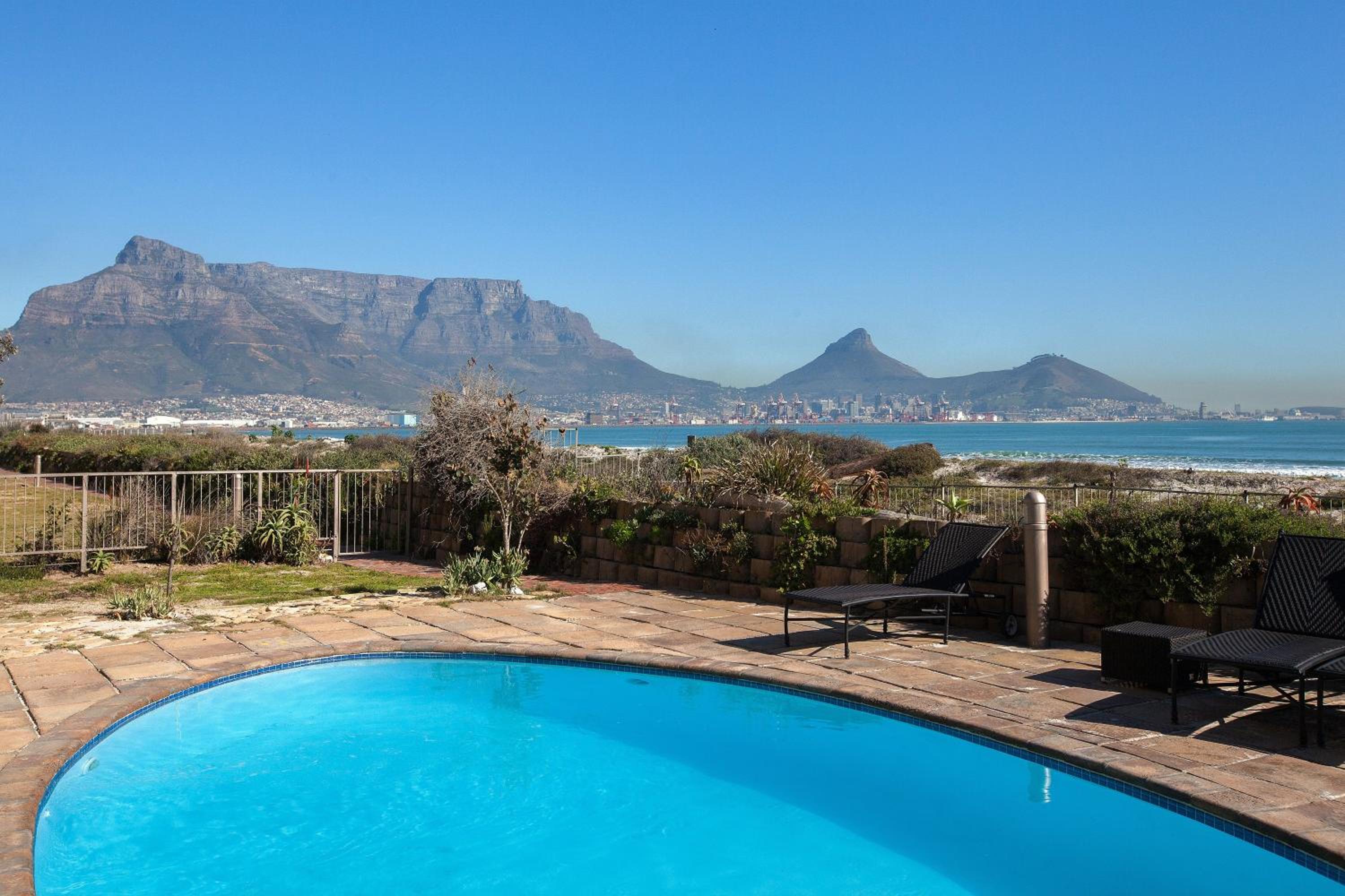 Leisure Bay 306 by CTHA