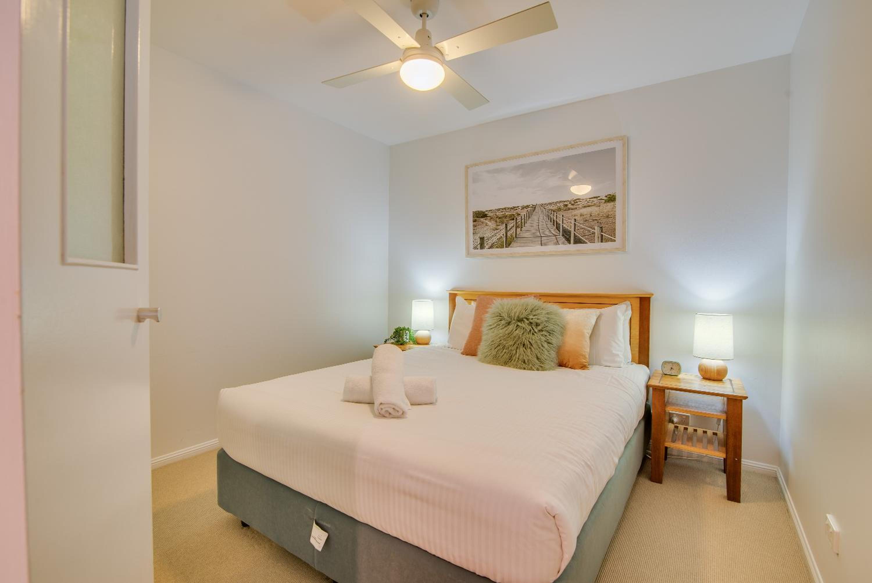 Grand Palais Boolarong Beachside Apartments