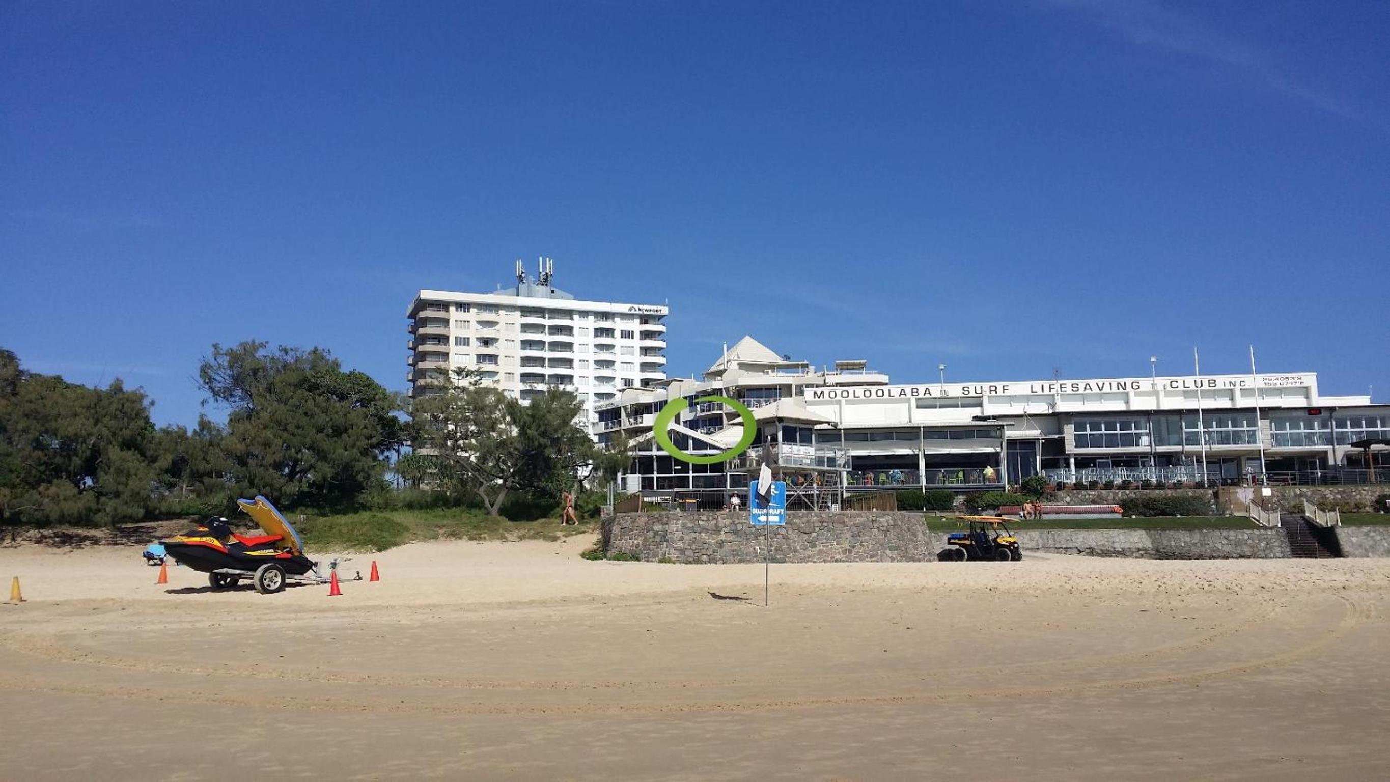 Mooloolaba Beachfront Apartment in Sandcastles