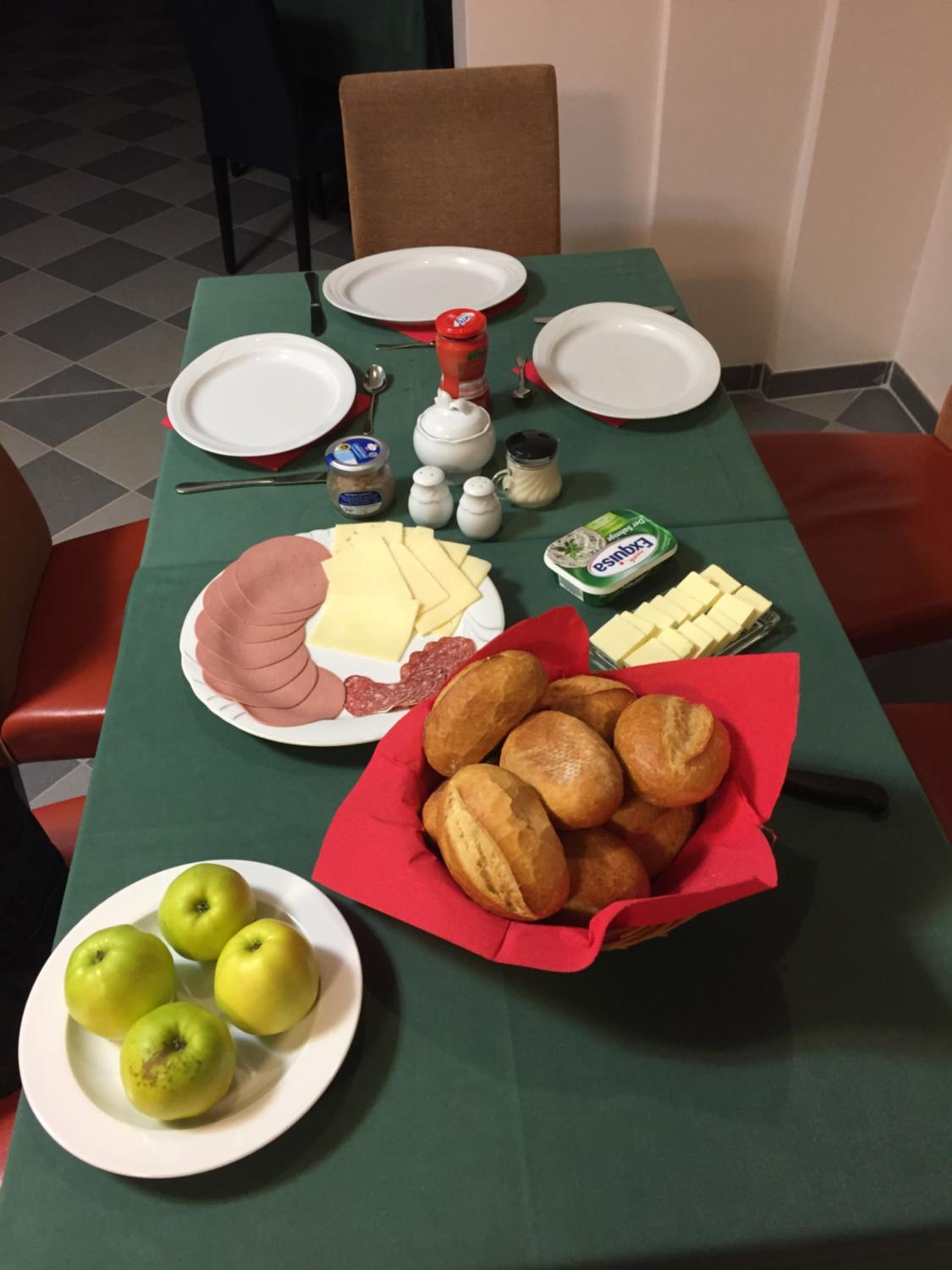 Photo 18
