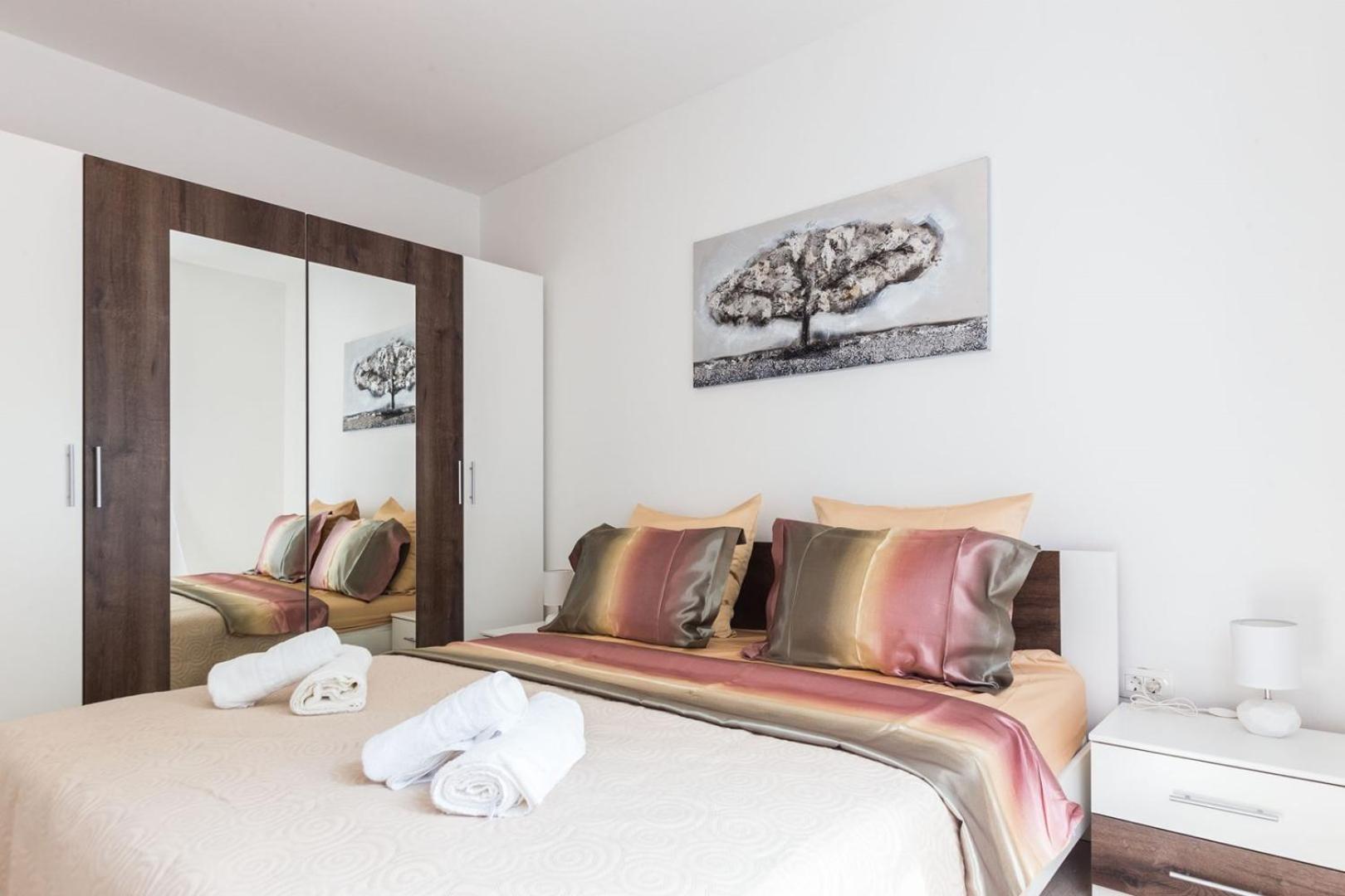 Topalli Apartments