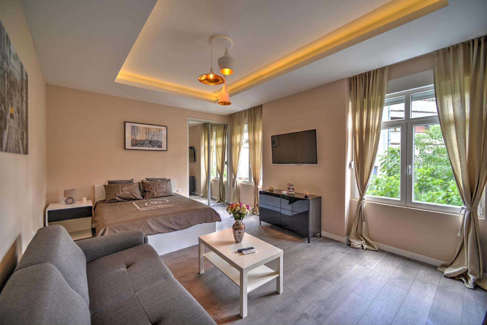 hotel room