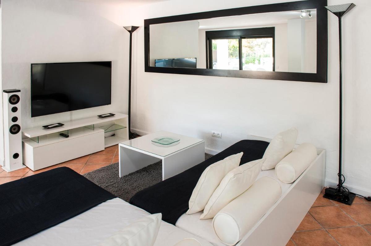 Villa Boutique Palmeras view 4