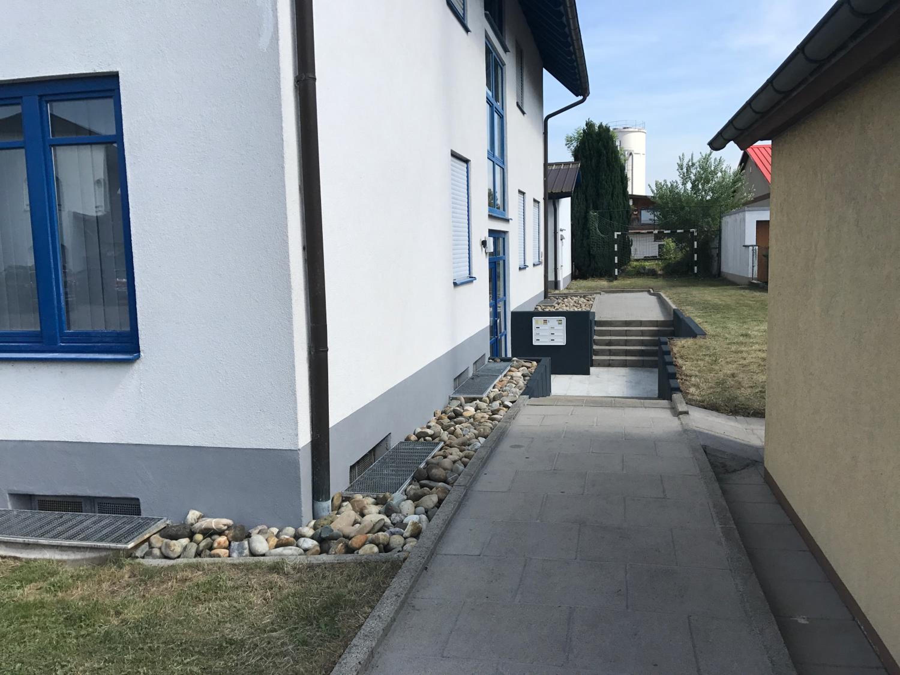 Photo 19