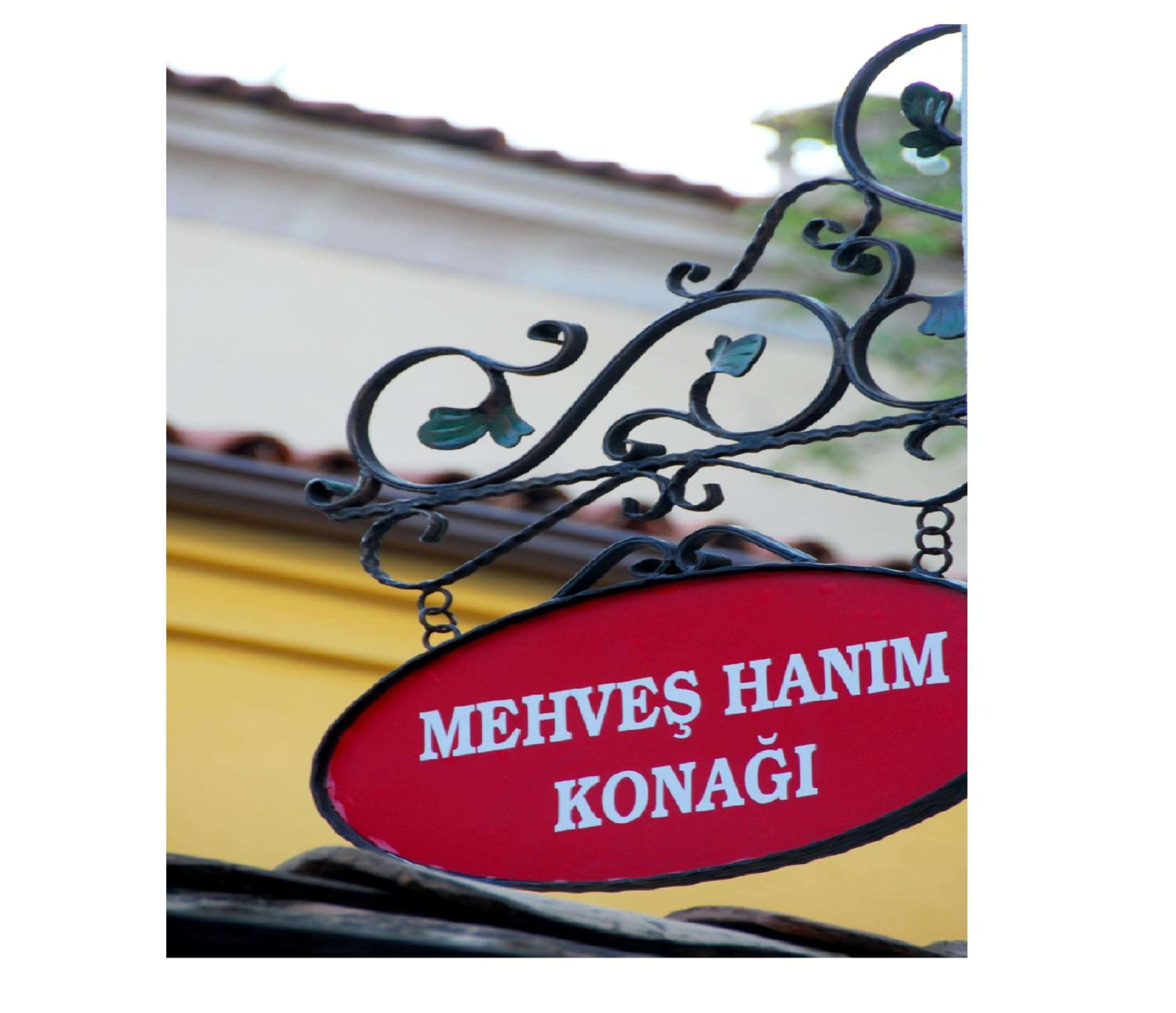 Mehves Hanim Konagi