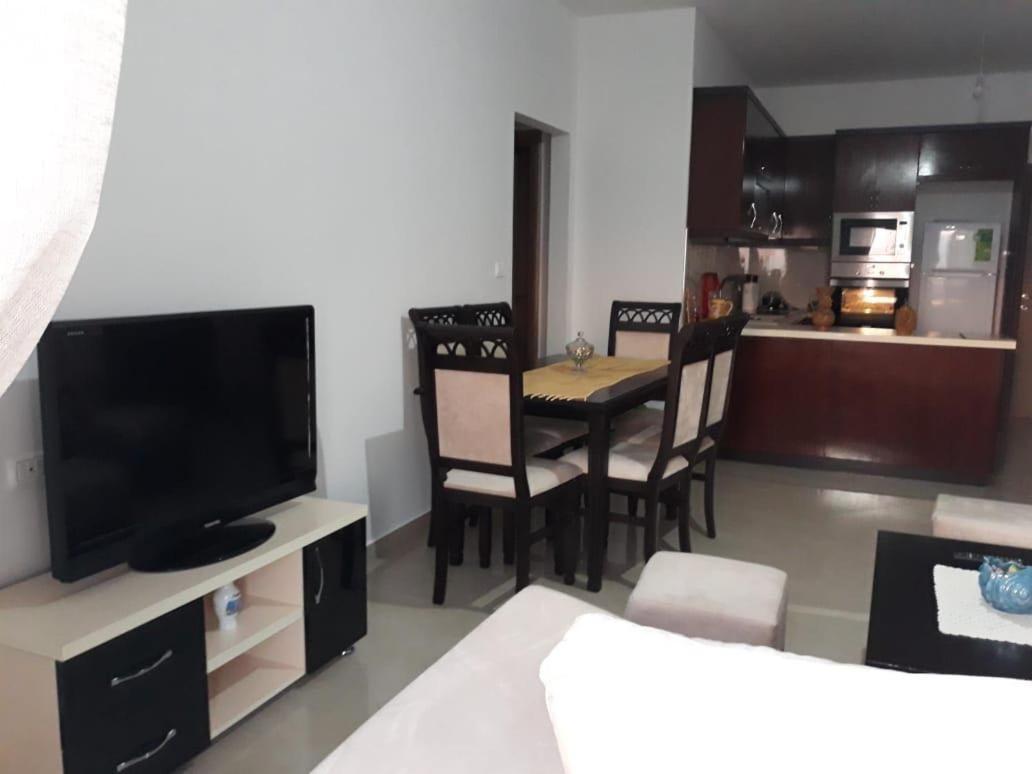 Alex Apartments