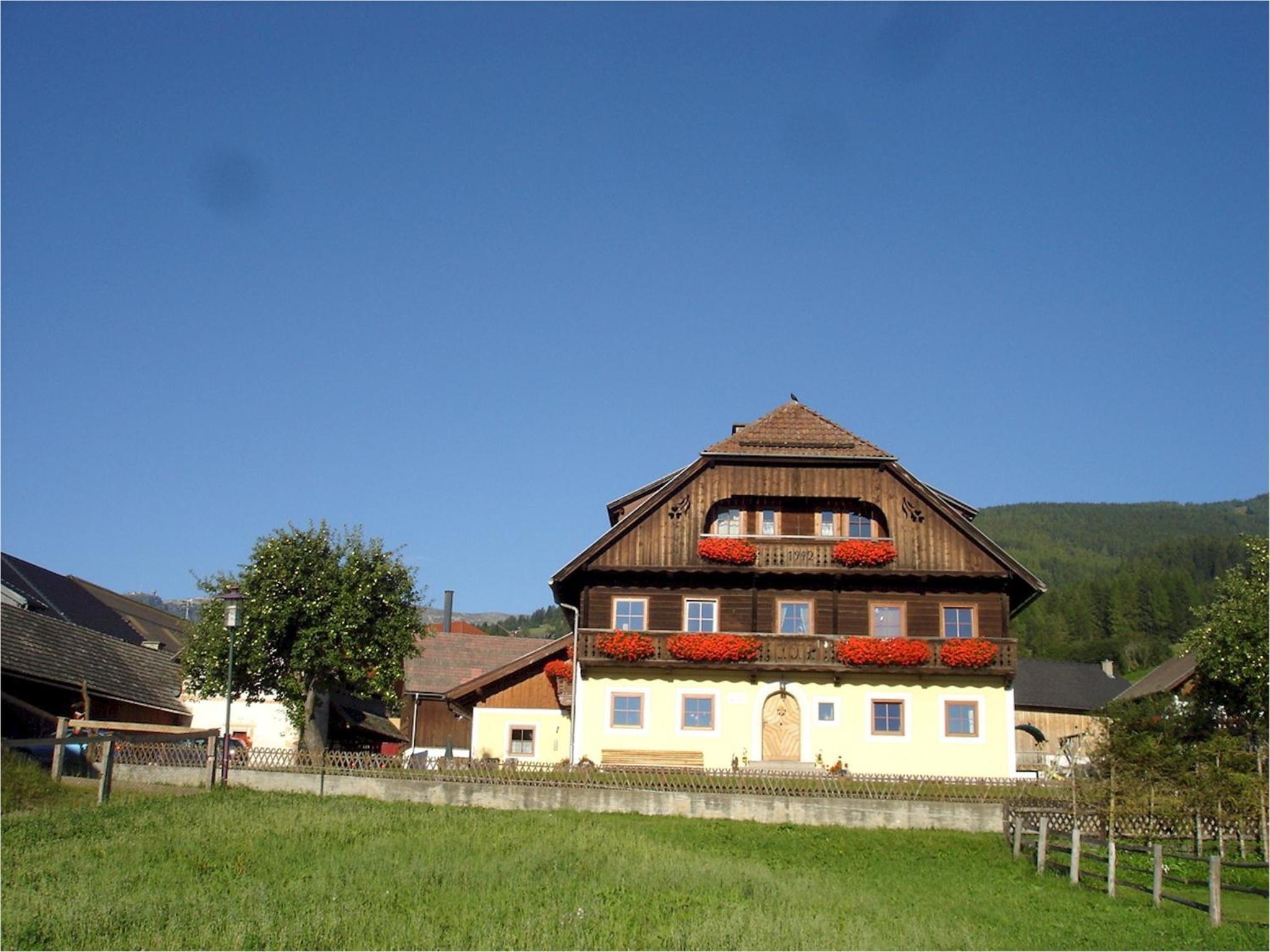 Hiaslahof view 2