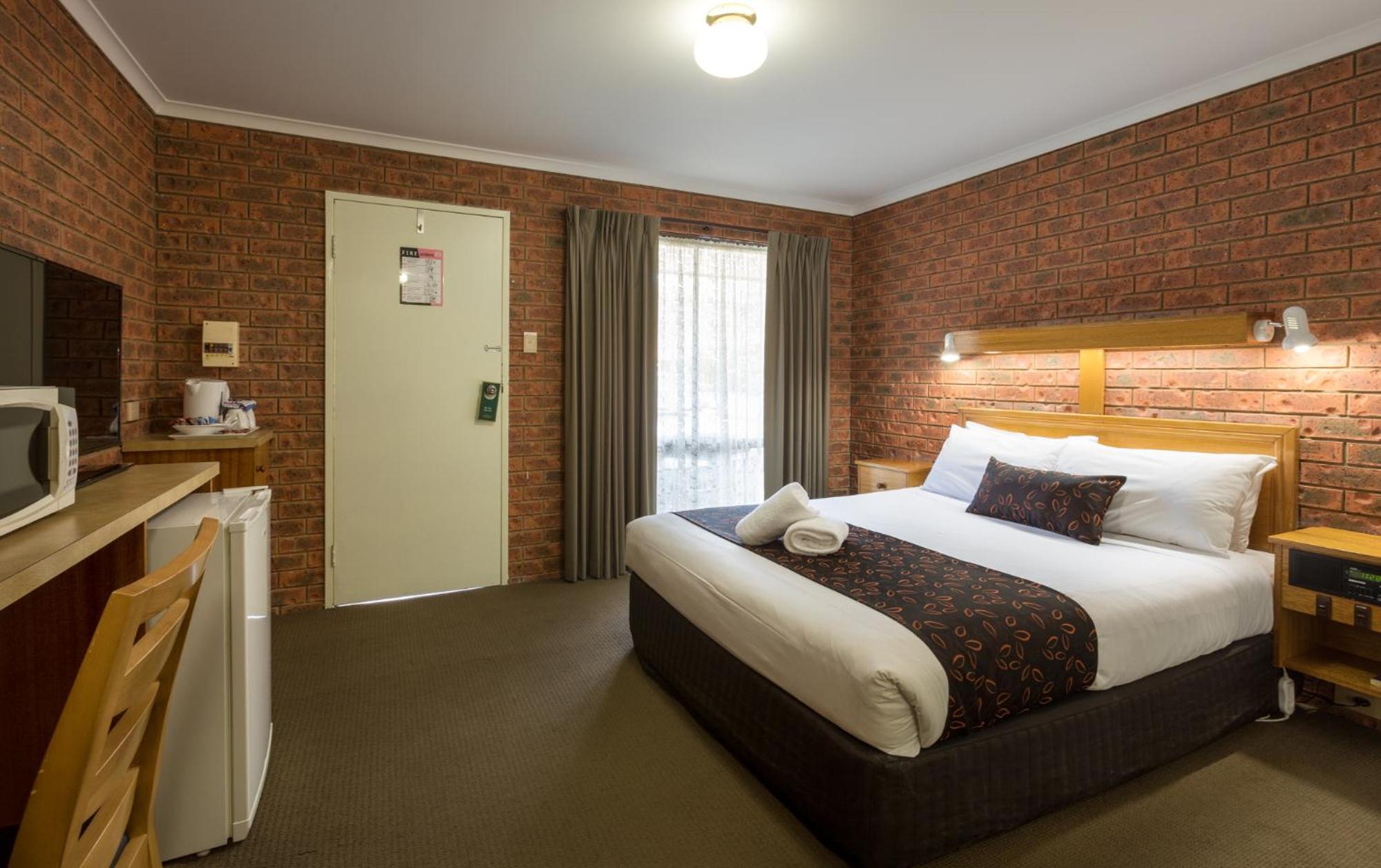 Advance Motel