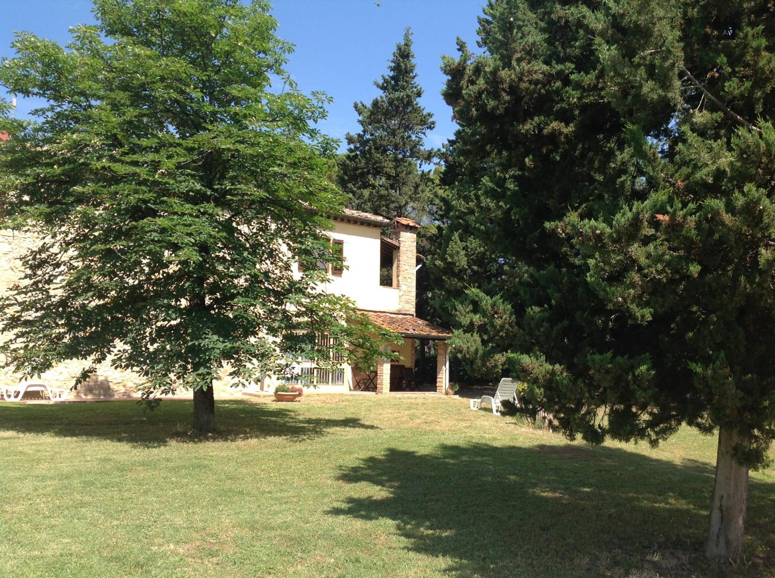 Vittoriana near San Gimignano by PosarelliVillas