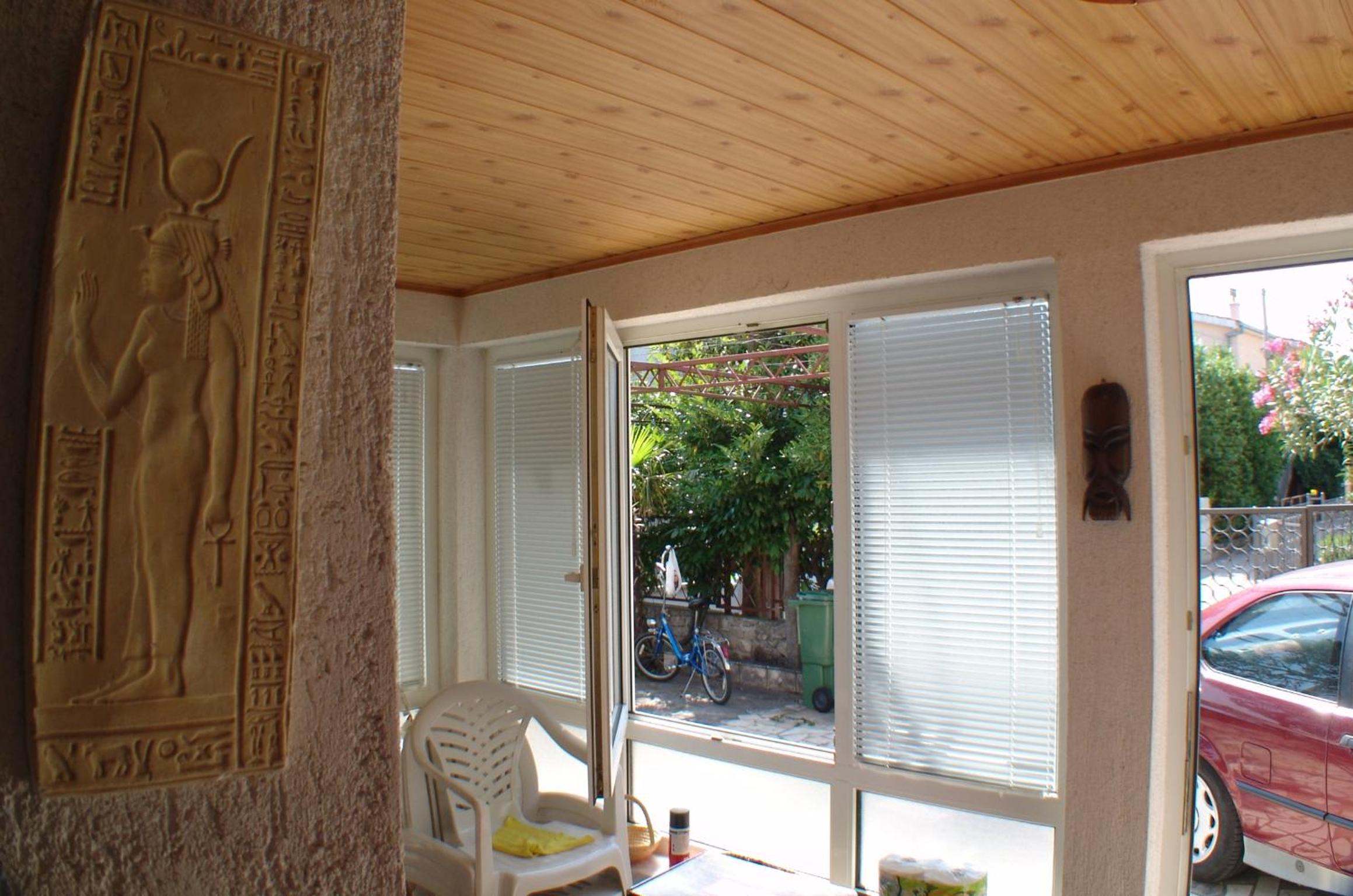 Holiday House Crik view 5