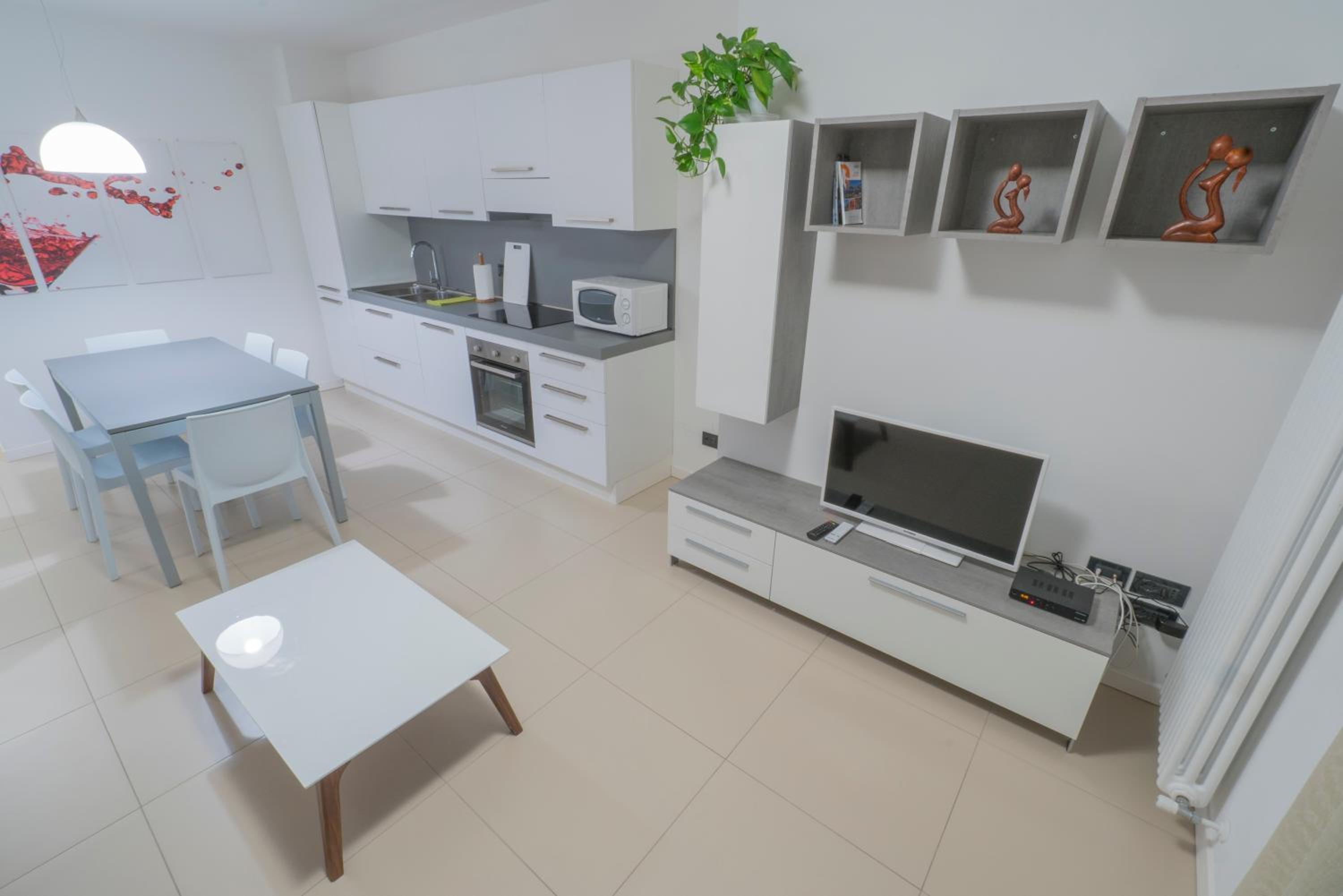 GARDA LIVING APARTMENTS Riva del Garda photo 4