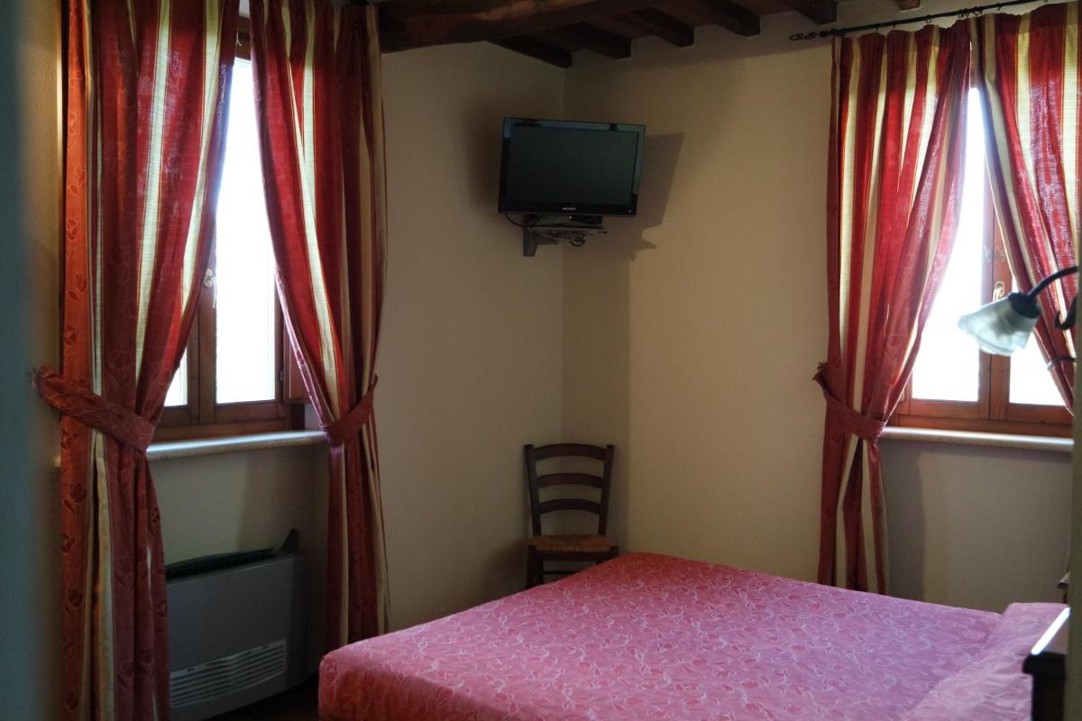 Photo 28