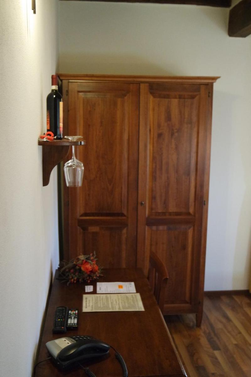 Photo 27