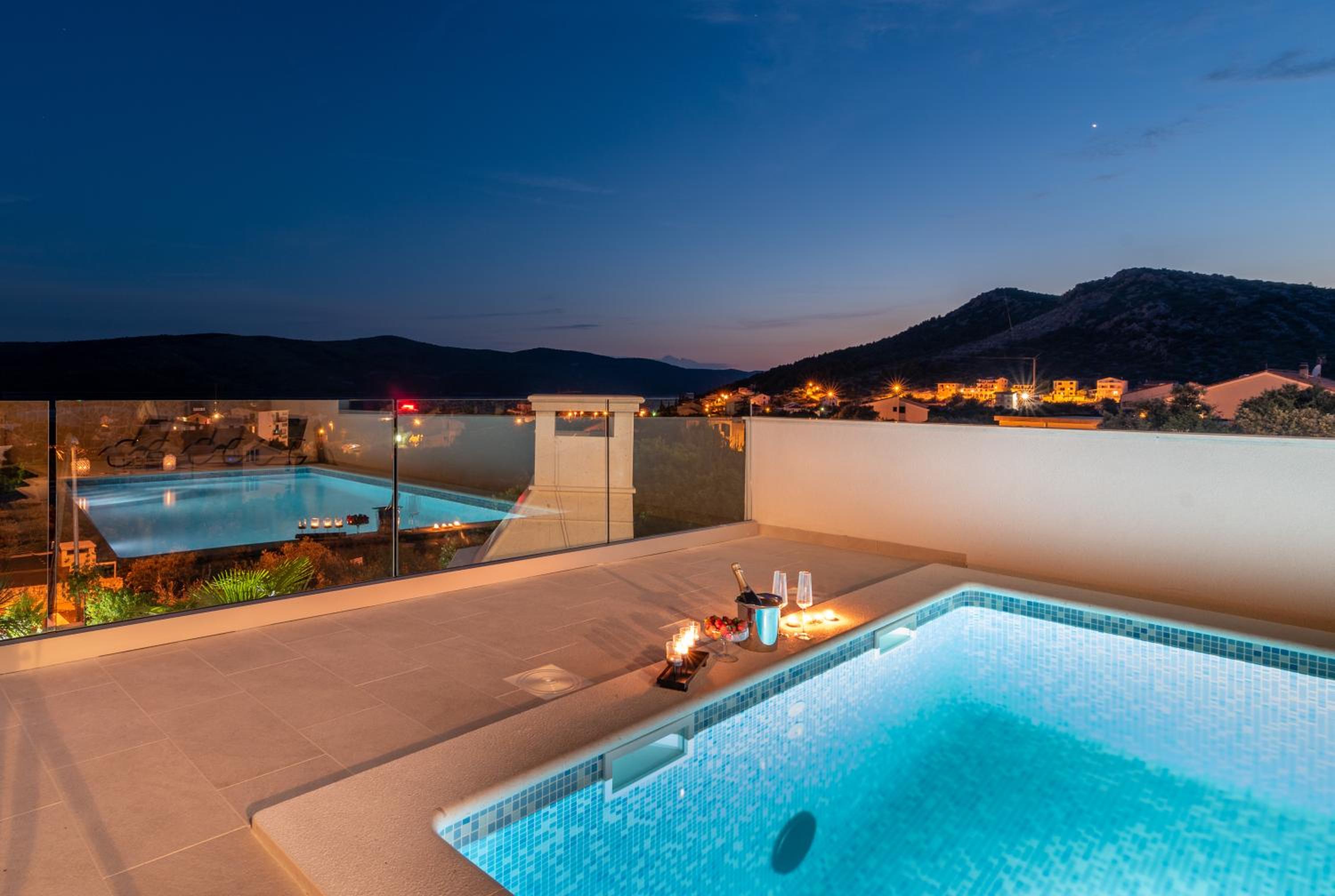 Apartments Villa Jelena view 2