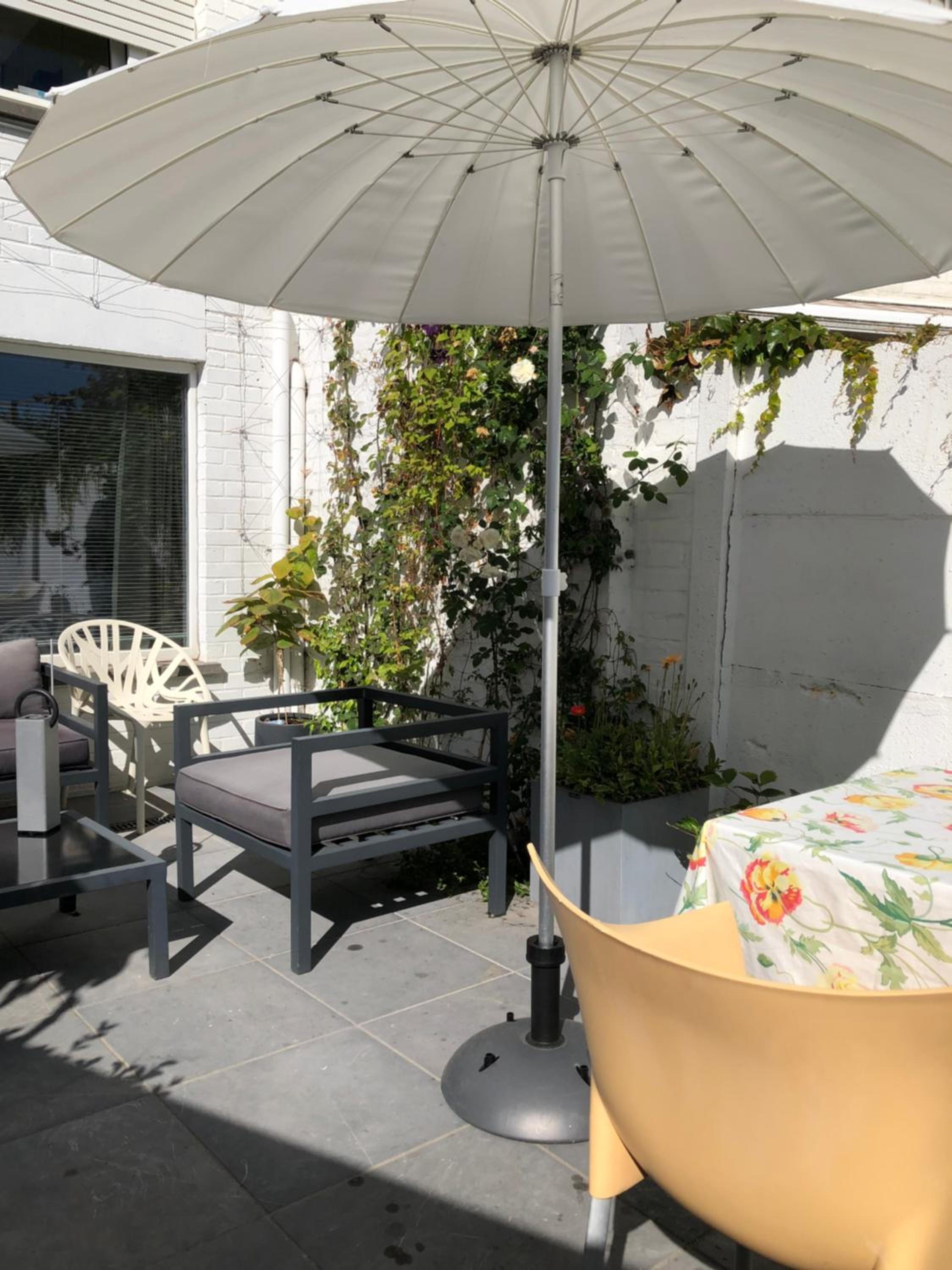 Guesthouse Poppies , Free Parking