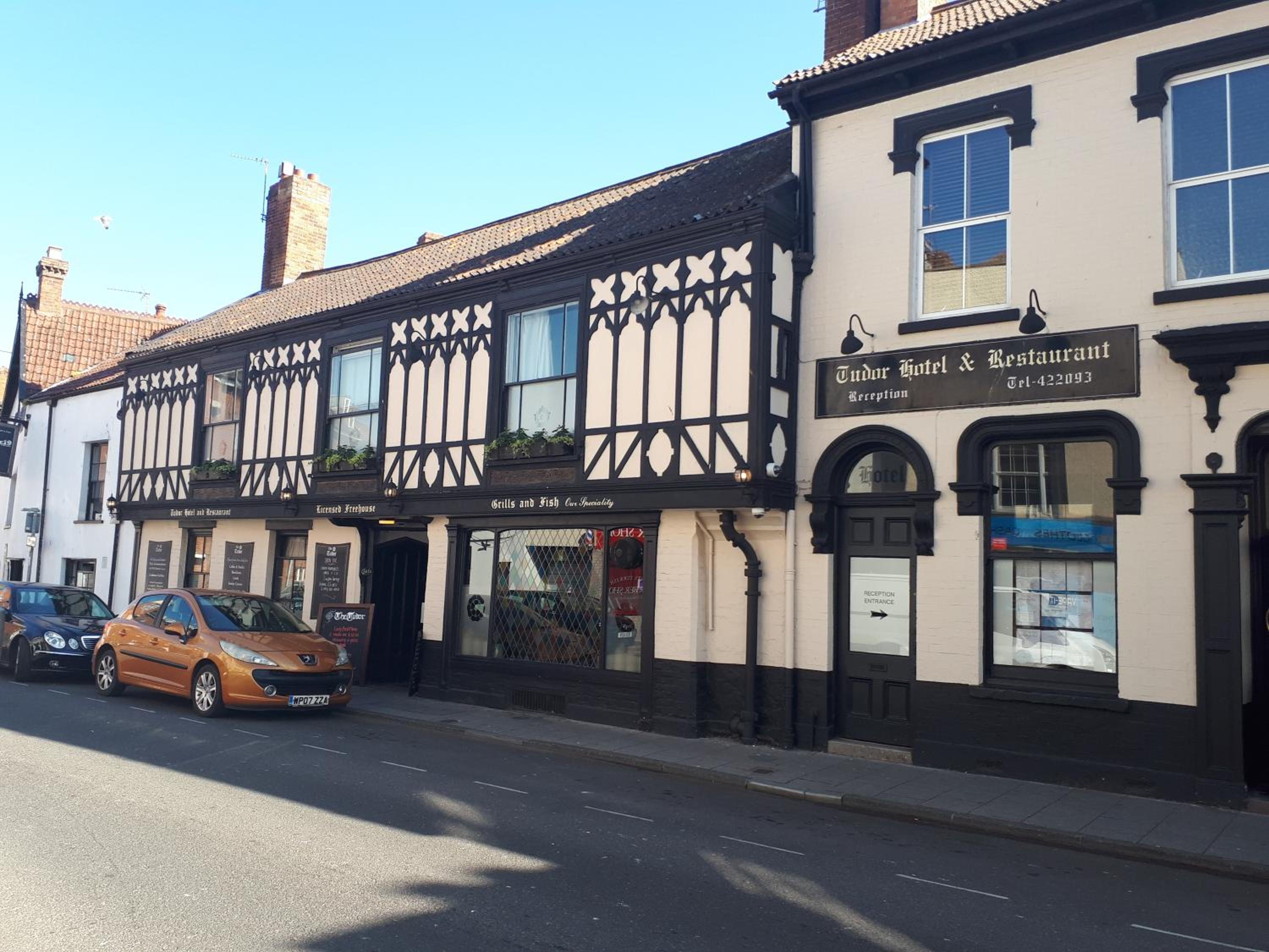 Bridgwater Vacations - The Tudor Hotel - Property Image 1