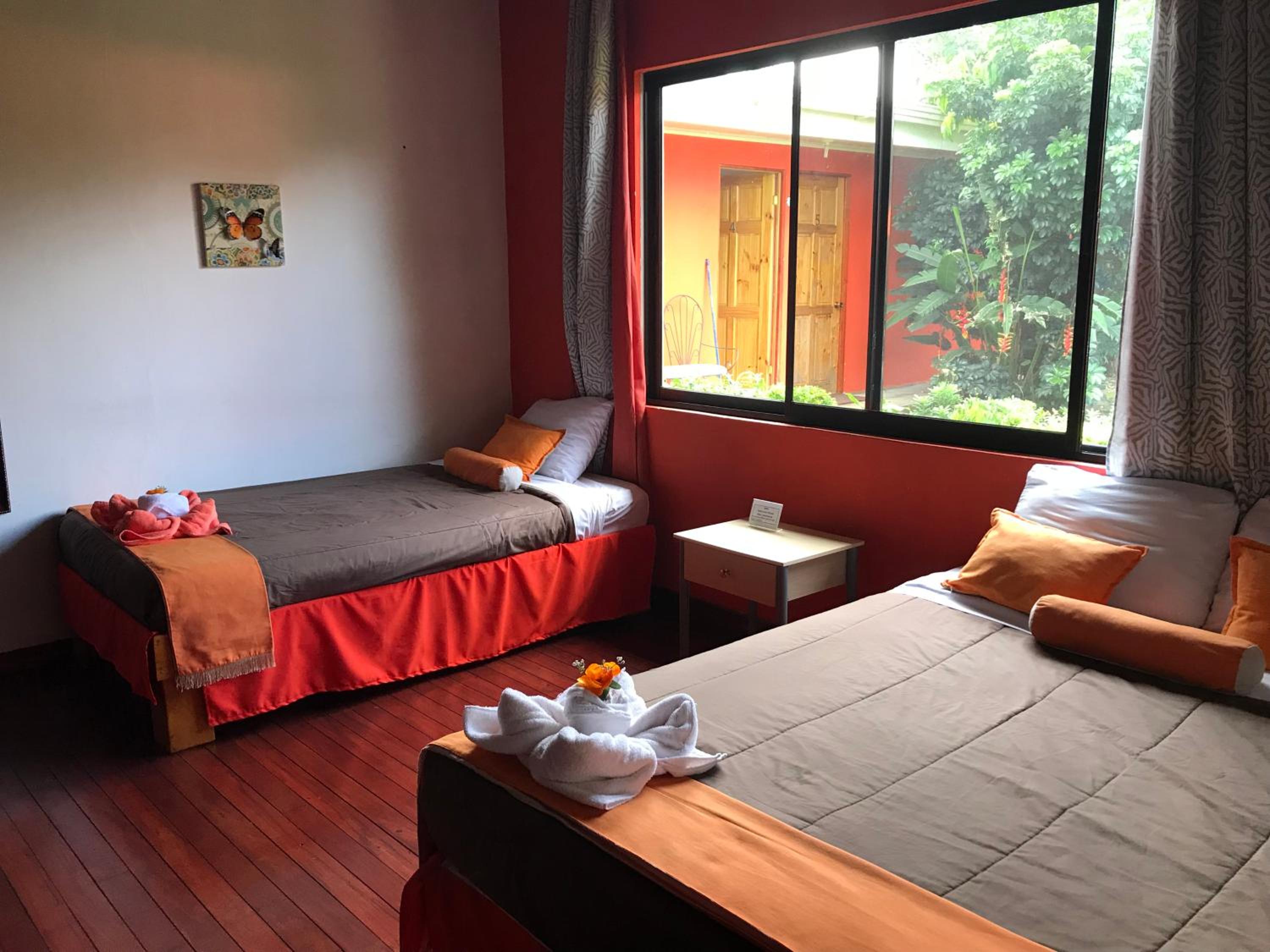 Hotel Your House