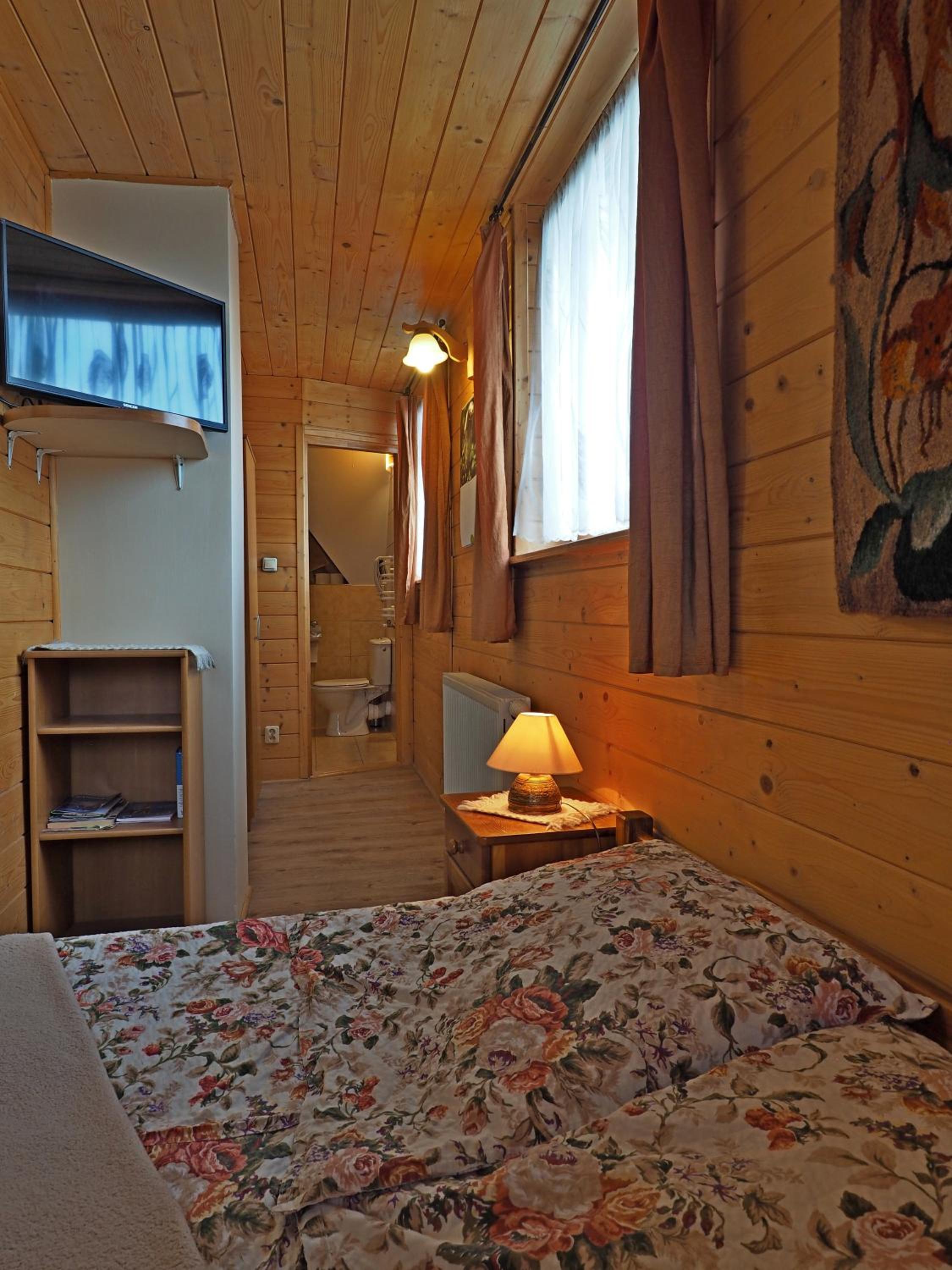Photo 46