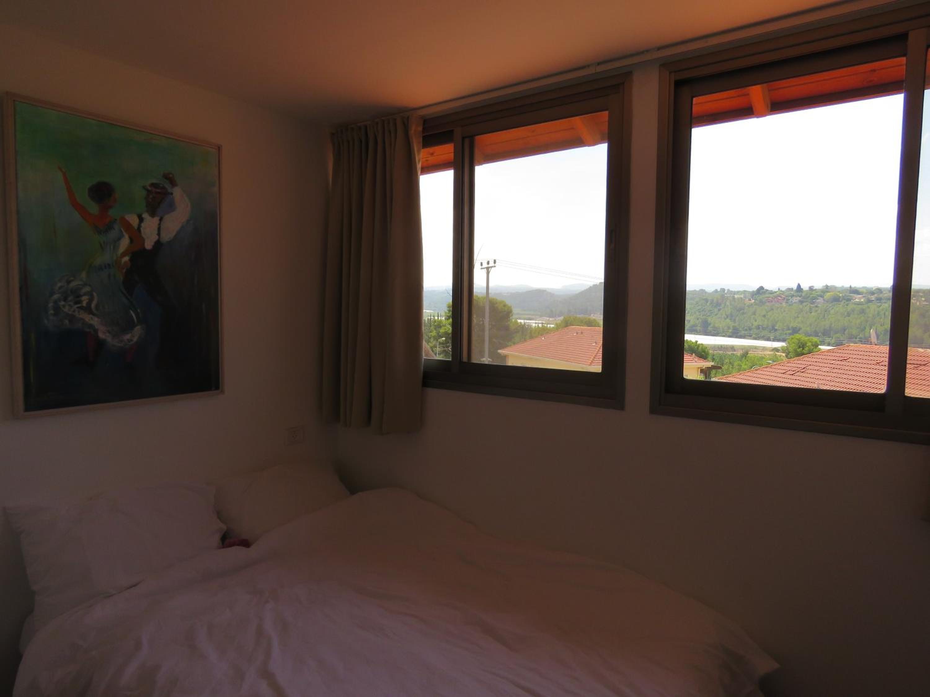 בין יער לים, photo 11