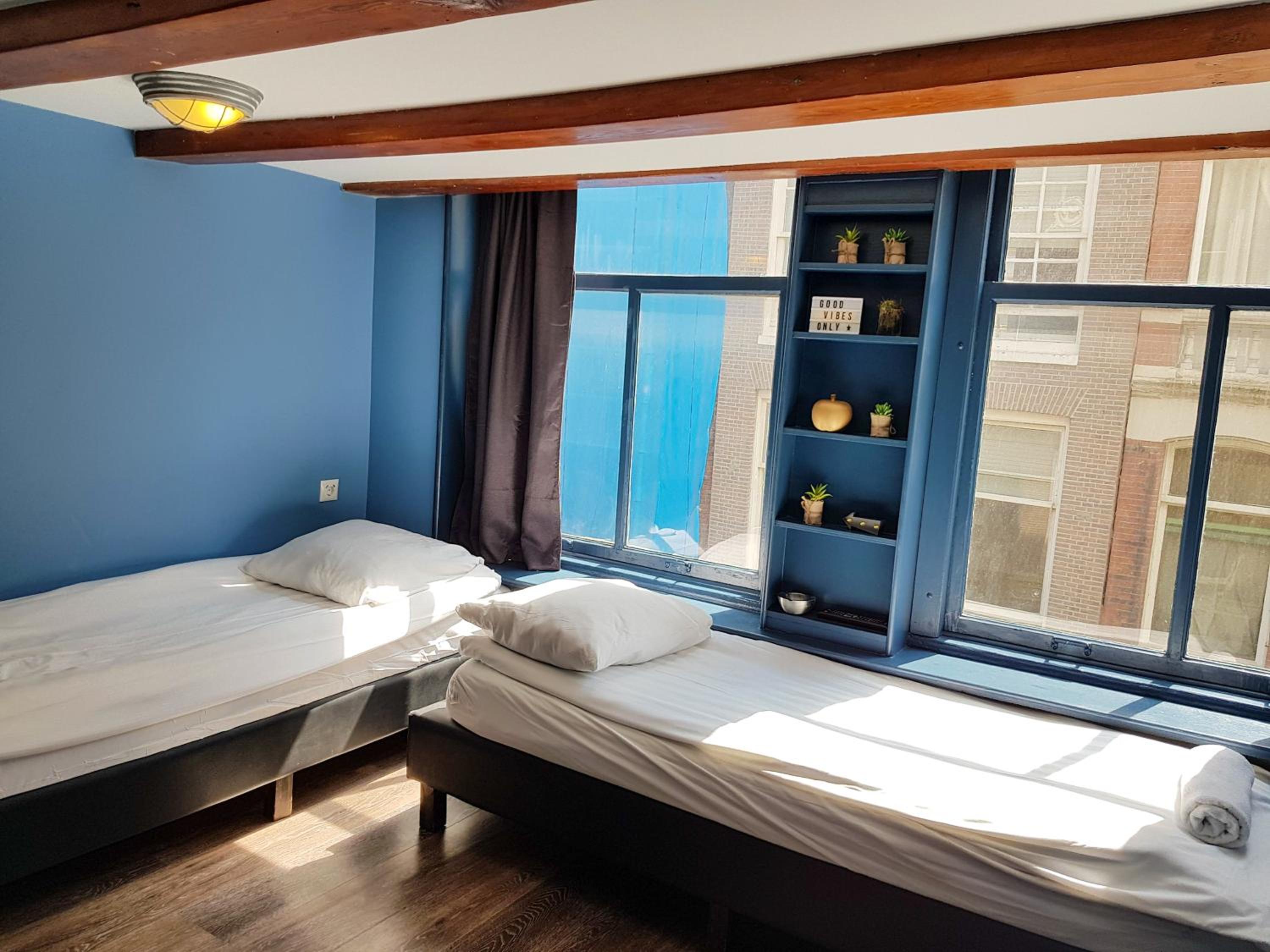 Urban Vibes Guesthouse