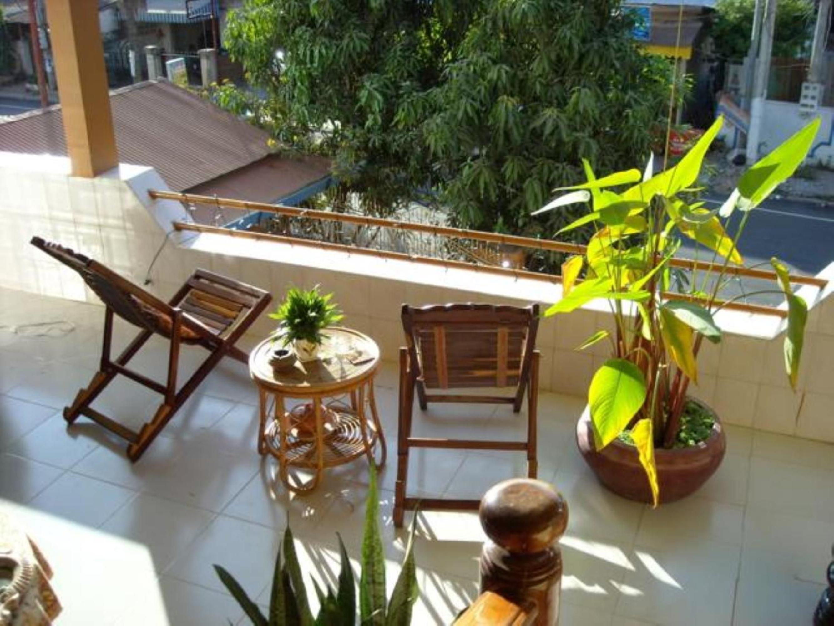 Seven Candles Guesthouse