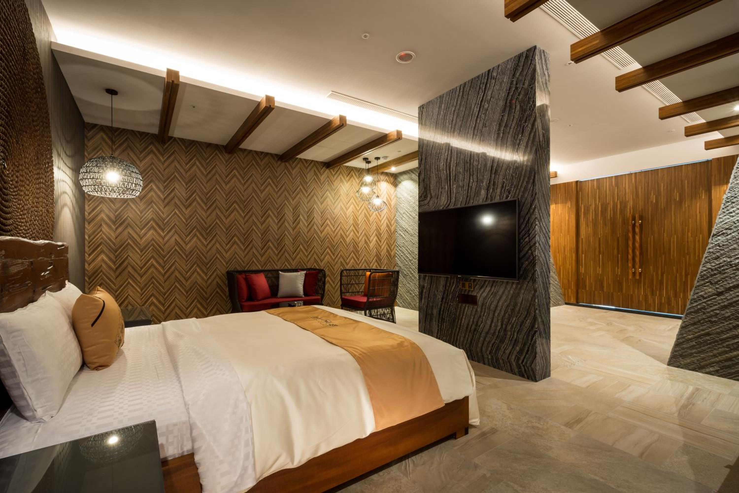 Icolour Villa Motel