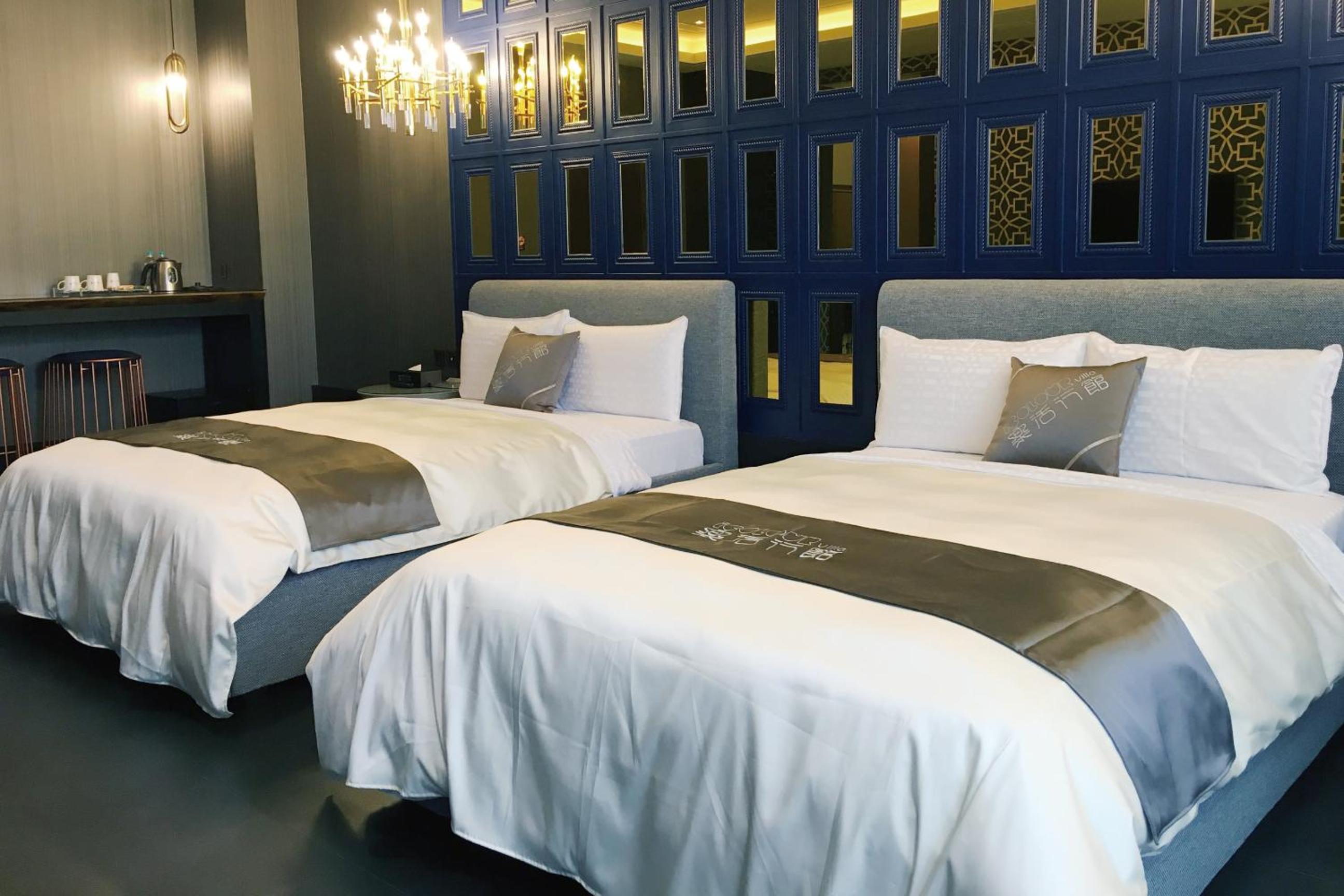 Icolour Villa Motel