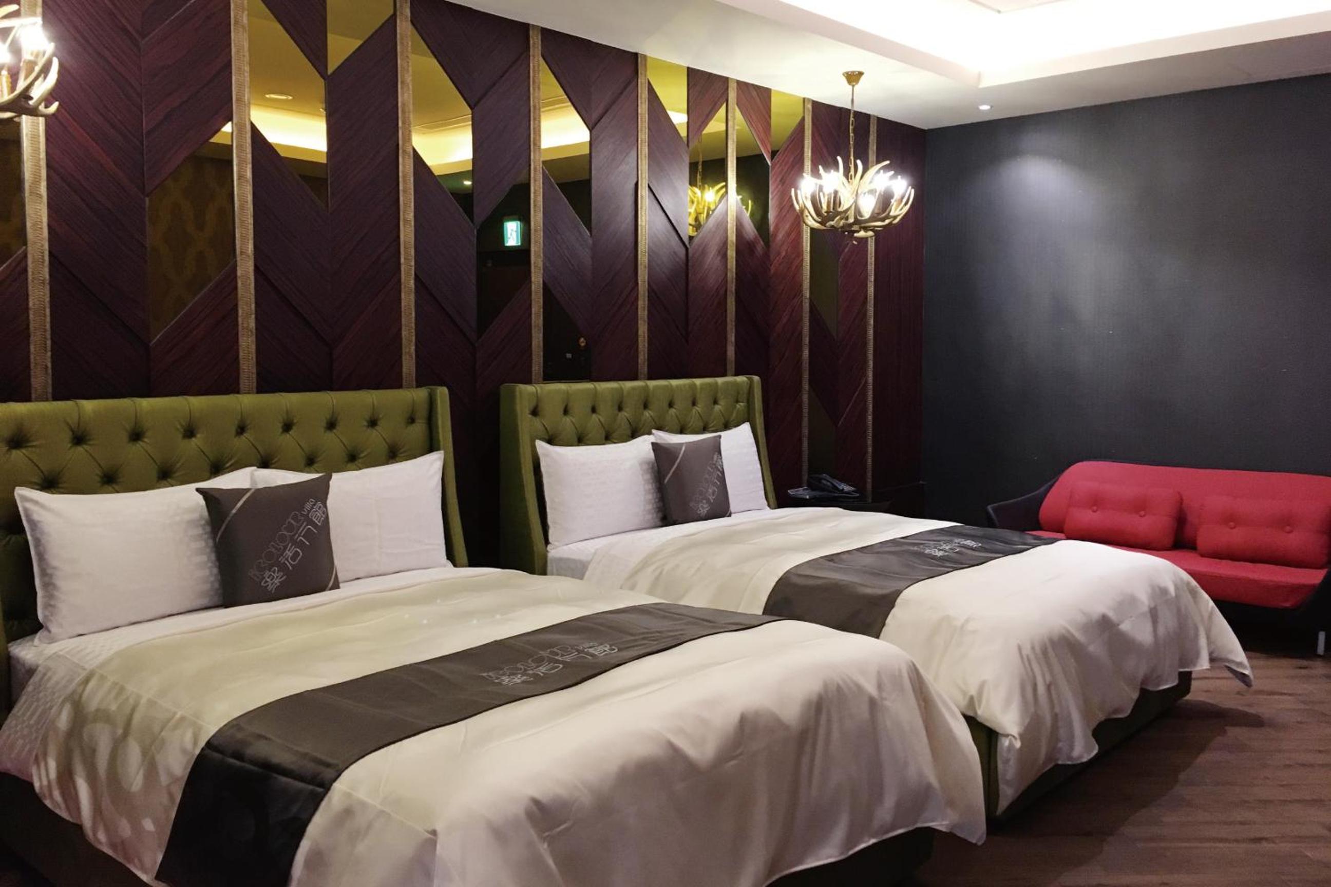 Icolour Villa Motel