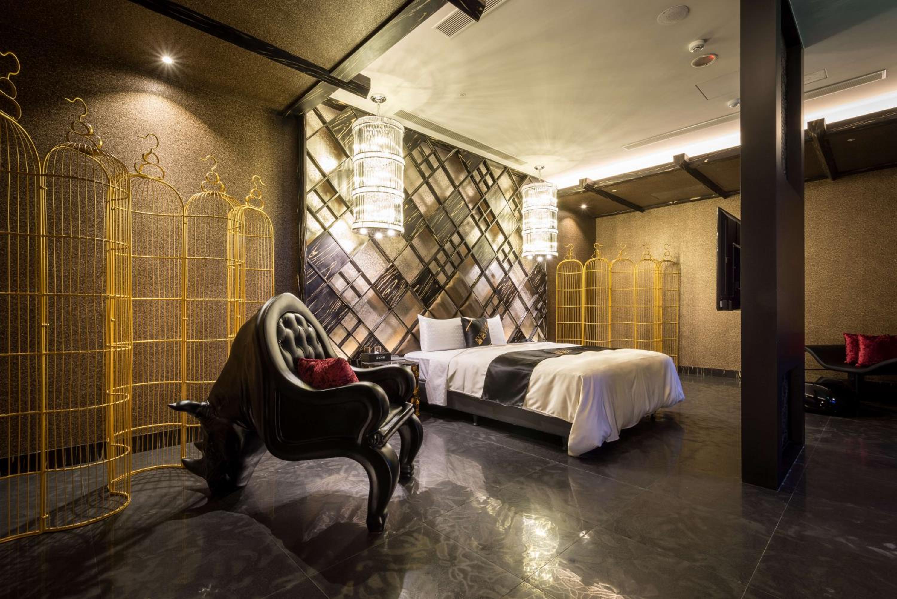 Icolour Villa Motel
