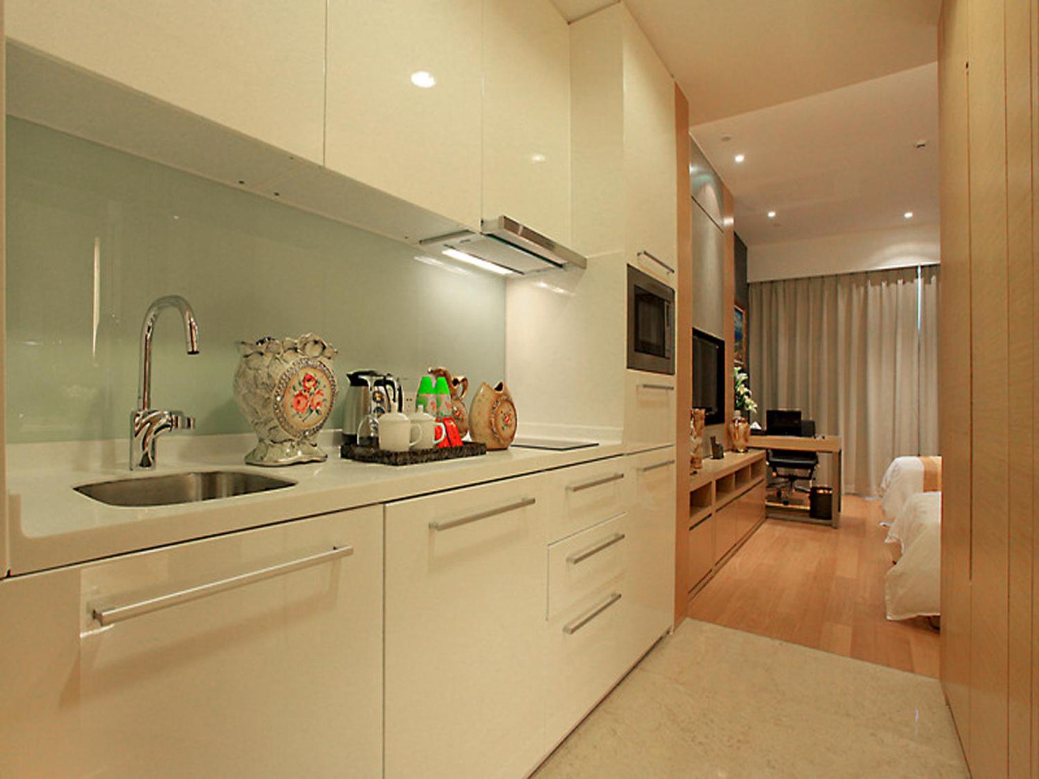 HeeFun Apartment GZ -Poly World Trading Center