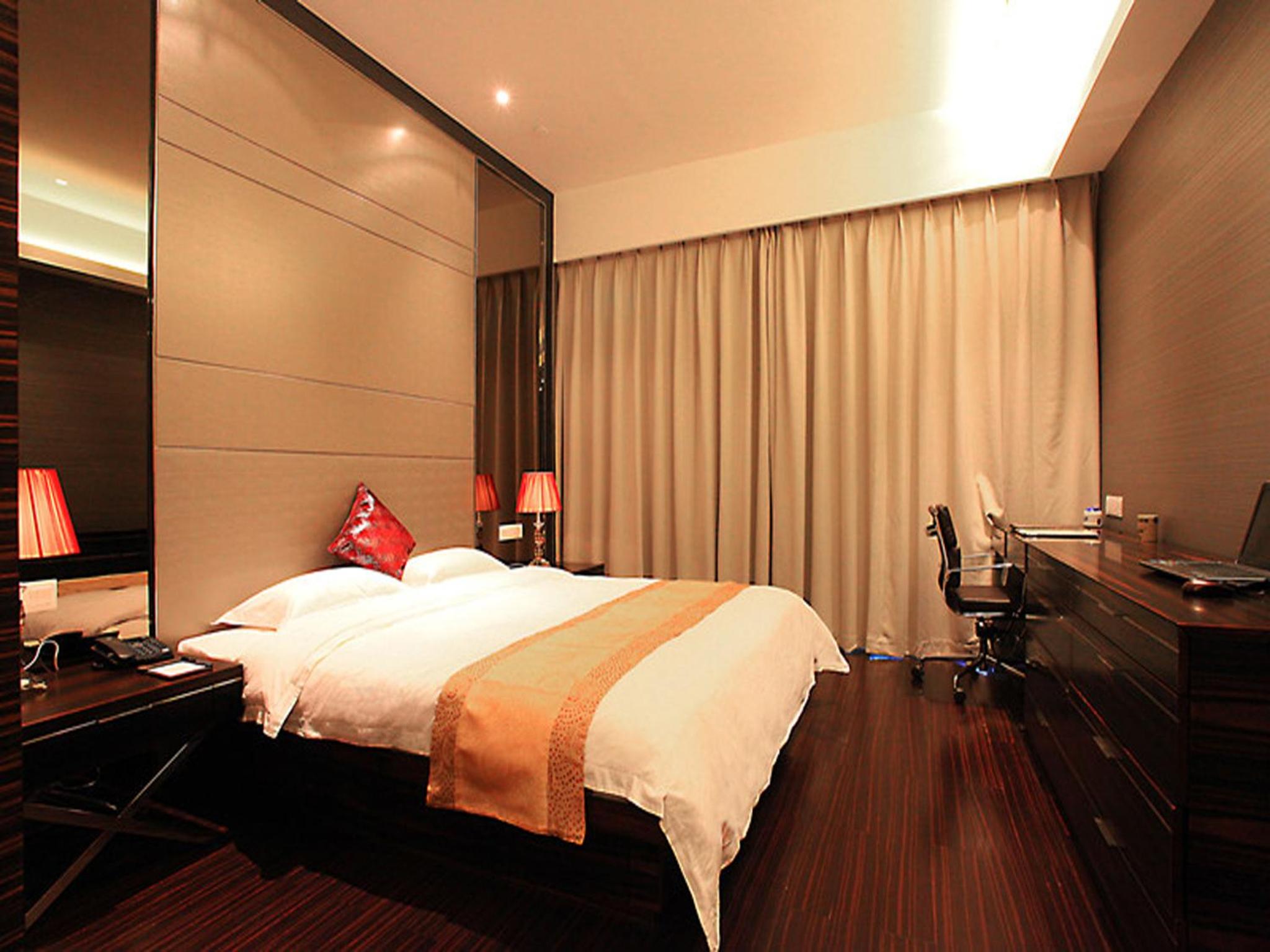 HeeFun Apartment GZ -Poly World Trading Center