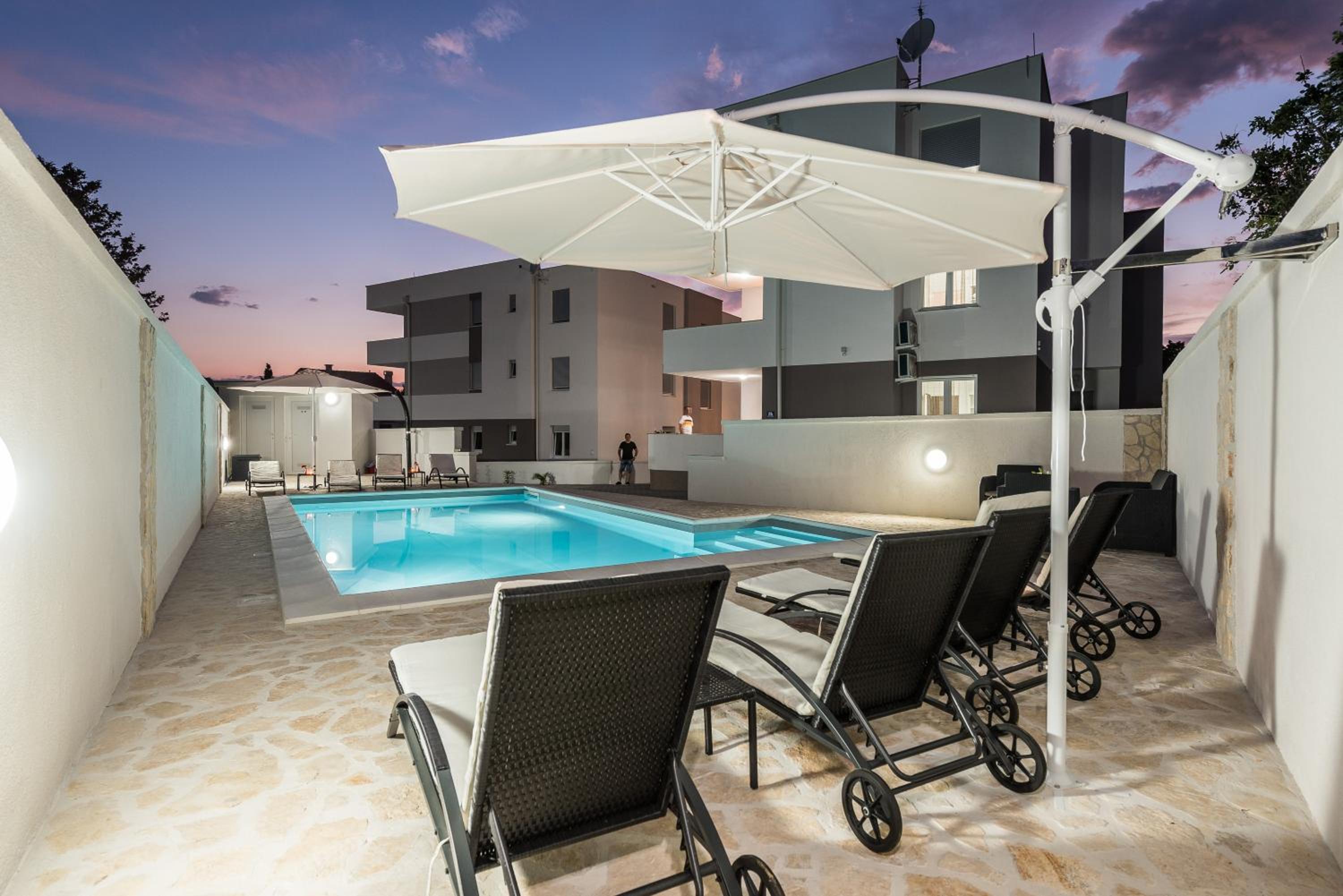 Villa Star 1 luxury apartment with a pool view 5