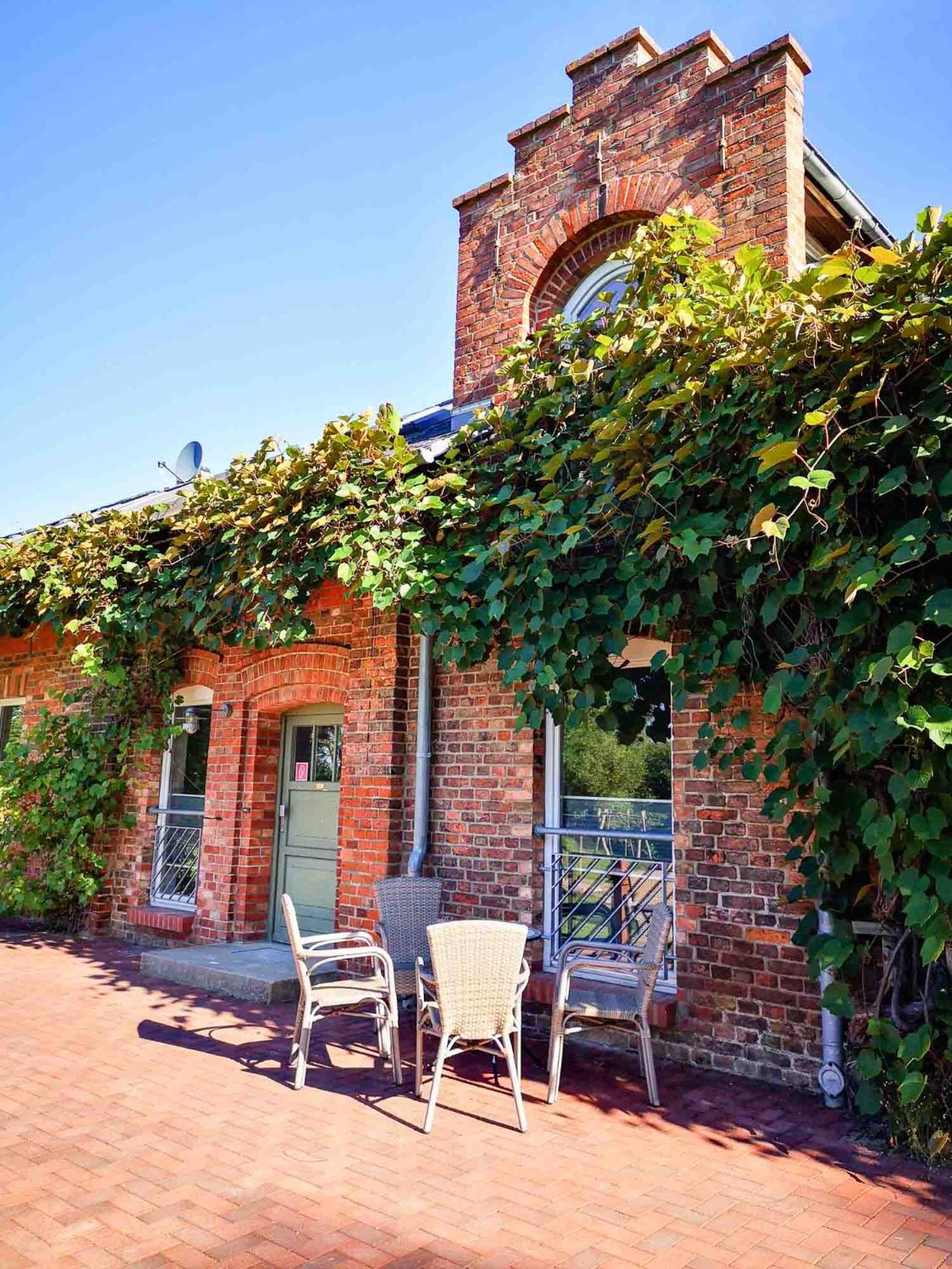 Gutshof Groß Behnkenhagen